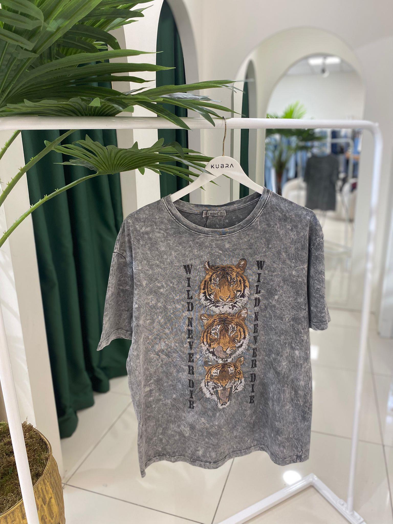 T-shirtLEOPAR YIKAMA TSHİRT