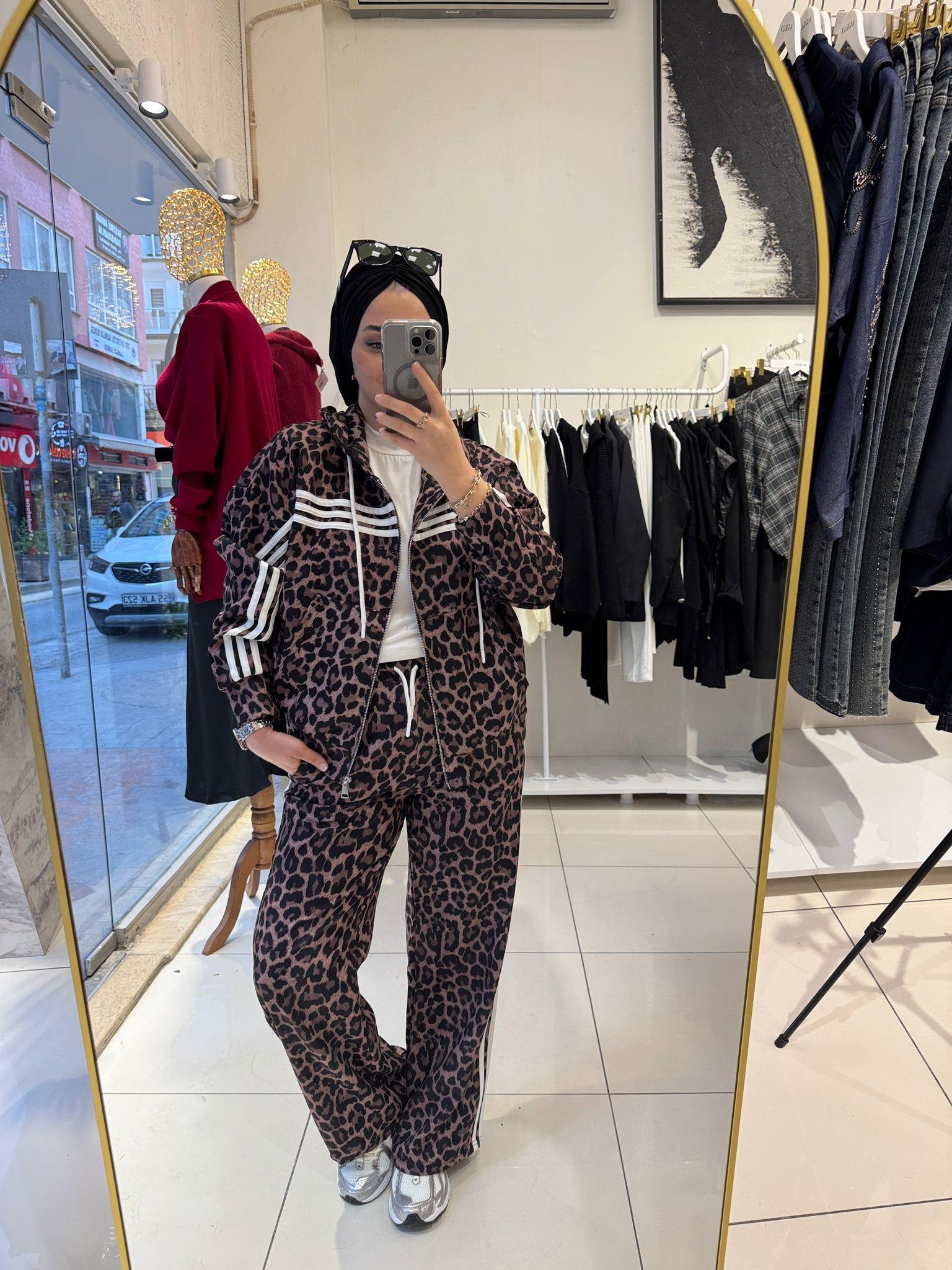 TAKIMLEO DESEN ŞERİTLİ TAKIM 