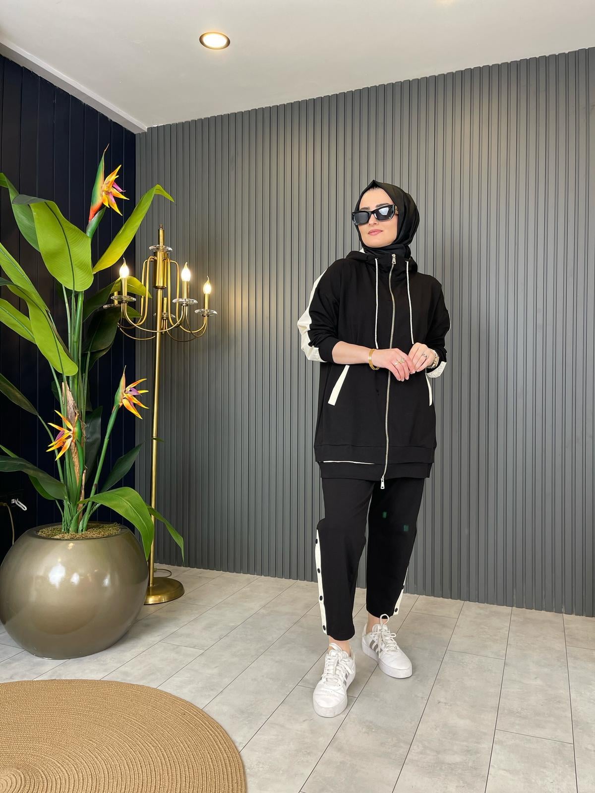 TAKIMPAMUKLU KAPİŞONLU SPOR TAKIM