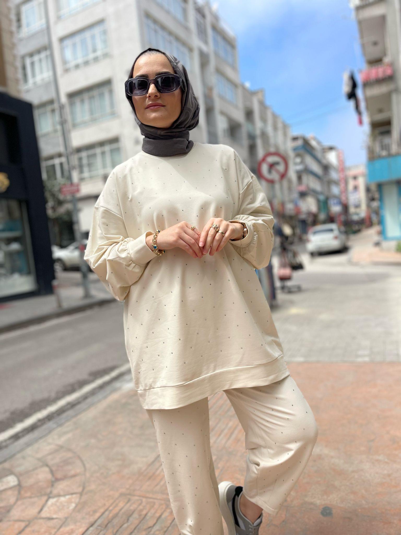TAKIMTAŞLI ŞALVAR SPOR TAKIM