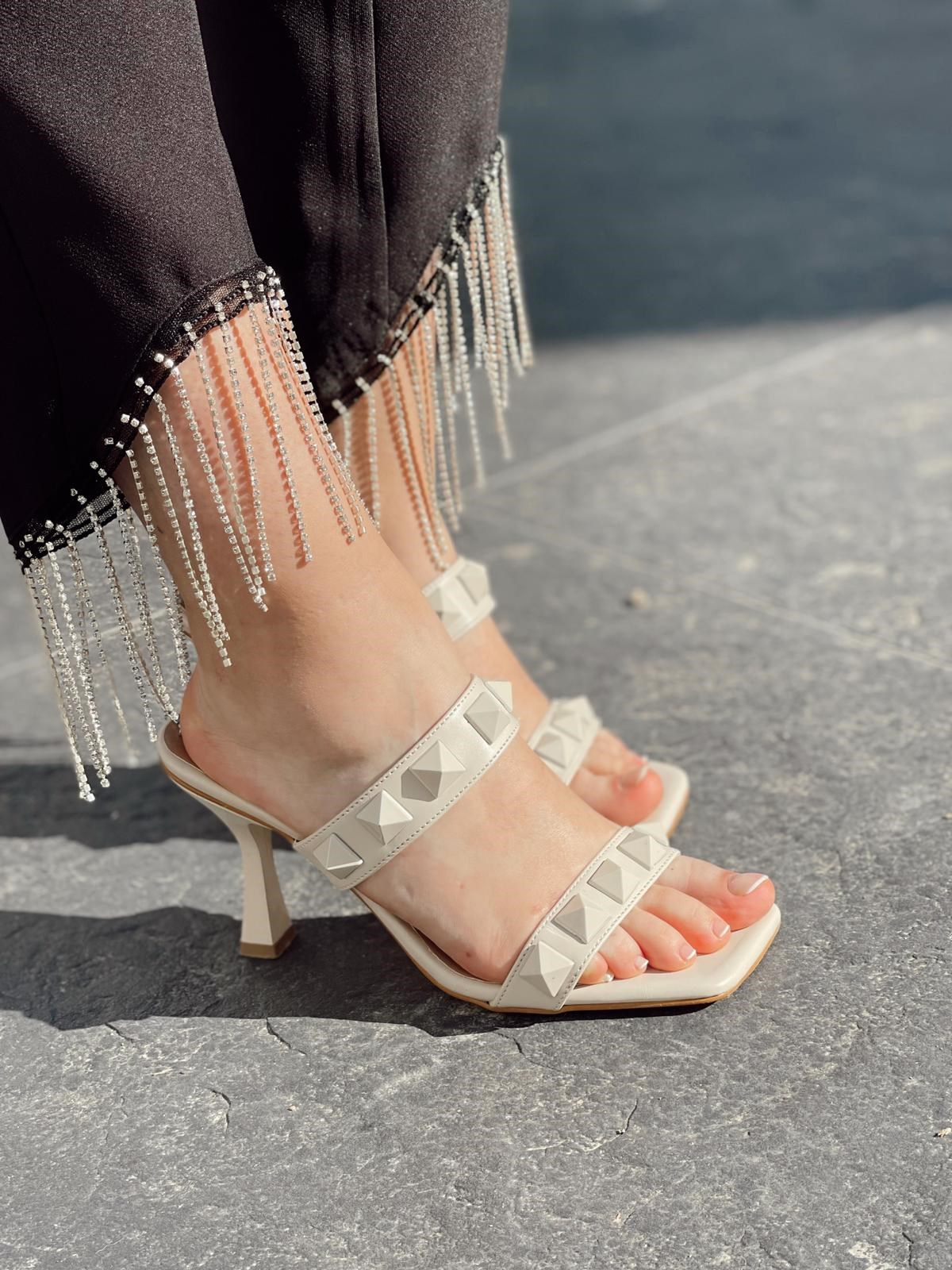 TERLİK NONWOVENÇivili Topuklu Terlik