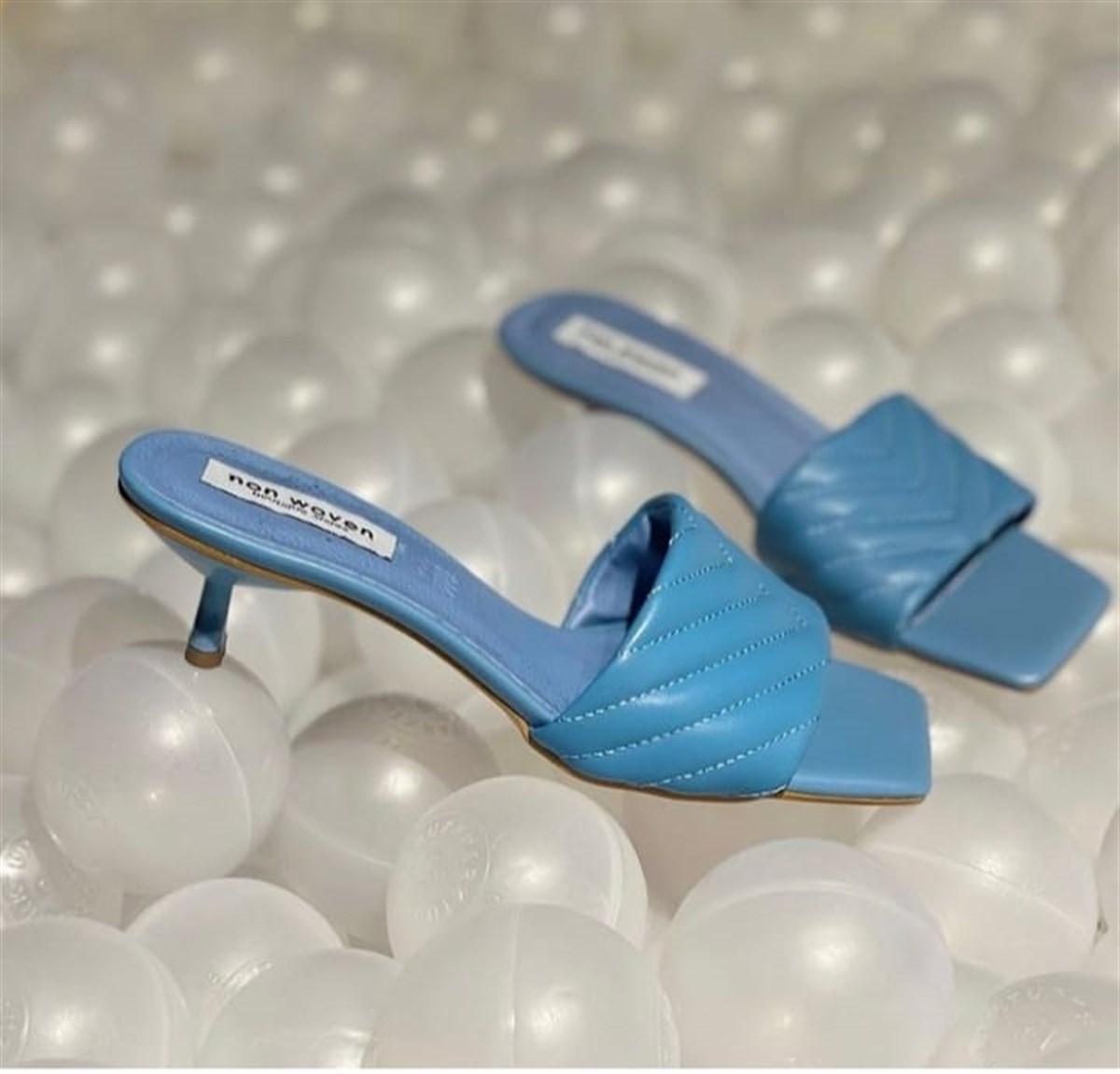 TERLİK NONWOVENİnce Topuklu Mavi Terlik