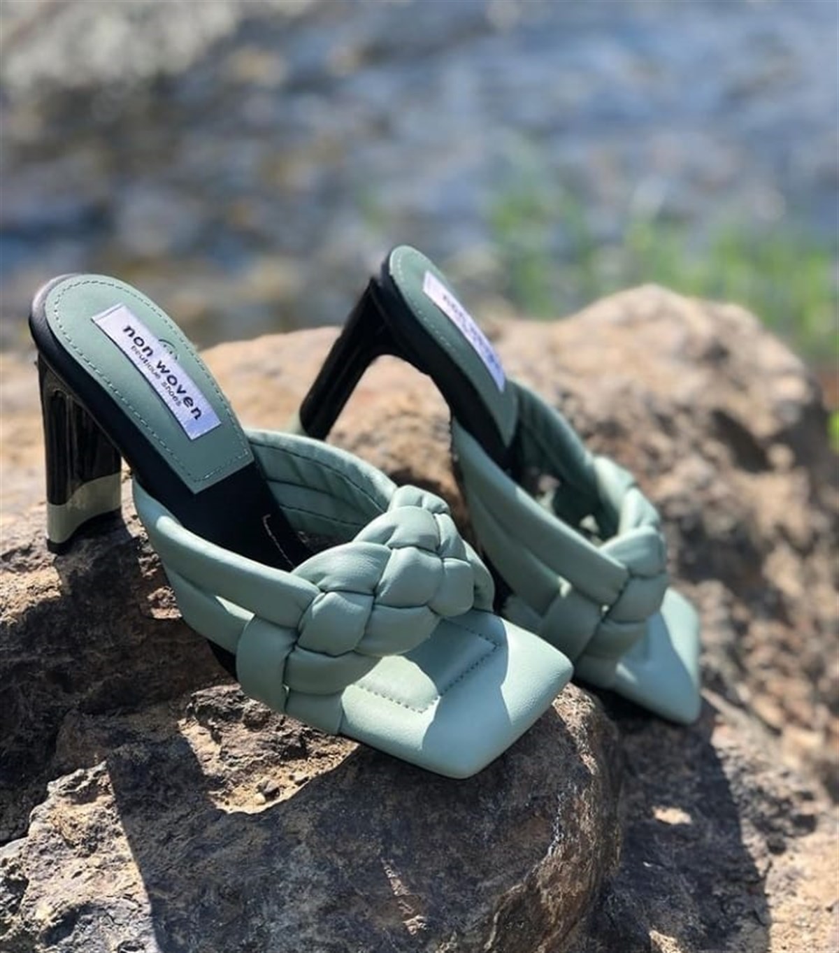 TERLİK NONWOVENTopuklu Terlik Özel Seri
