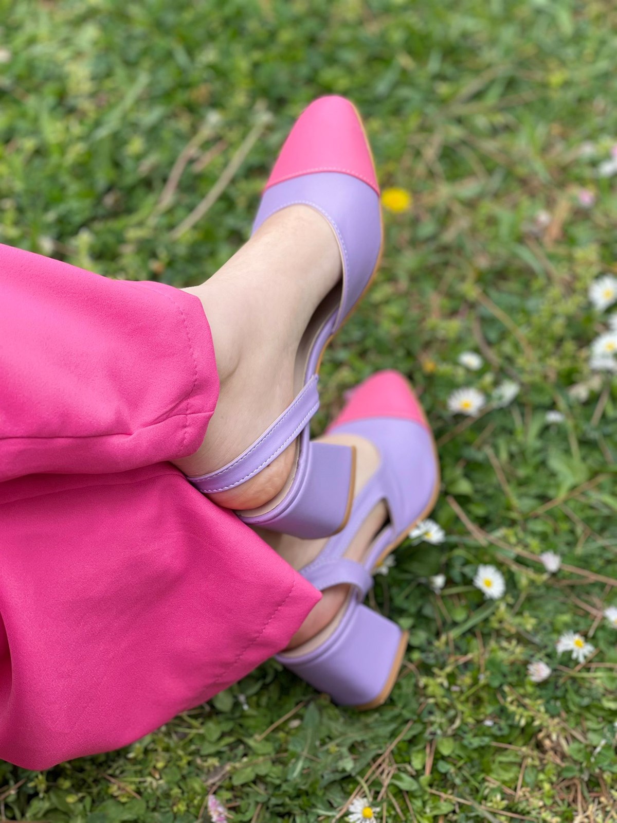 TOPUKLU AYAKKABI NONWOVENÇift Renk Topuklu Ayakkabı