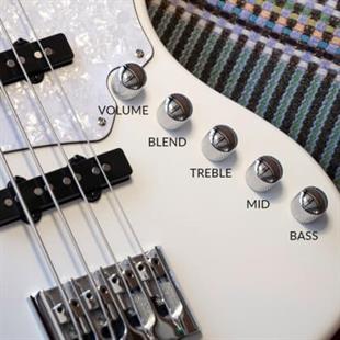 Cort NJS4BK Bas Gitar 4 Telli Siyah Çantalı