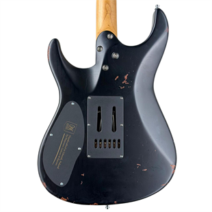 Mayones Aquila Aged V24-6 Elektro Gitar Monolith Black Nitro Aged (Hybrid Softcase Dahil)
