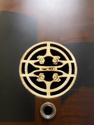 RHN N1 Serisi Kısa Sap Mat Bağlama Başlangıç Seti (Bağlama + Nota Sehpası + Kılıf + Tezene + Yedek Tel + Kablo)