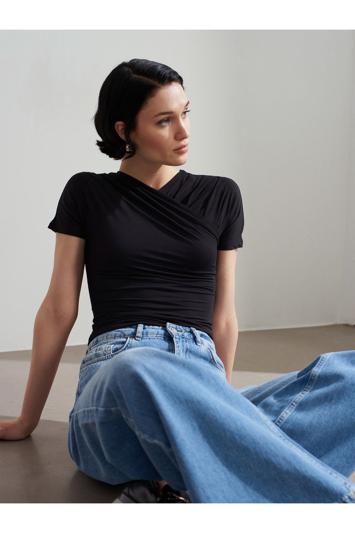 Dilvin 32659 Drapeli Kısa Kollu Top-Siyah Bluz - 101A32659 - Dilvin - 101A32659-6