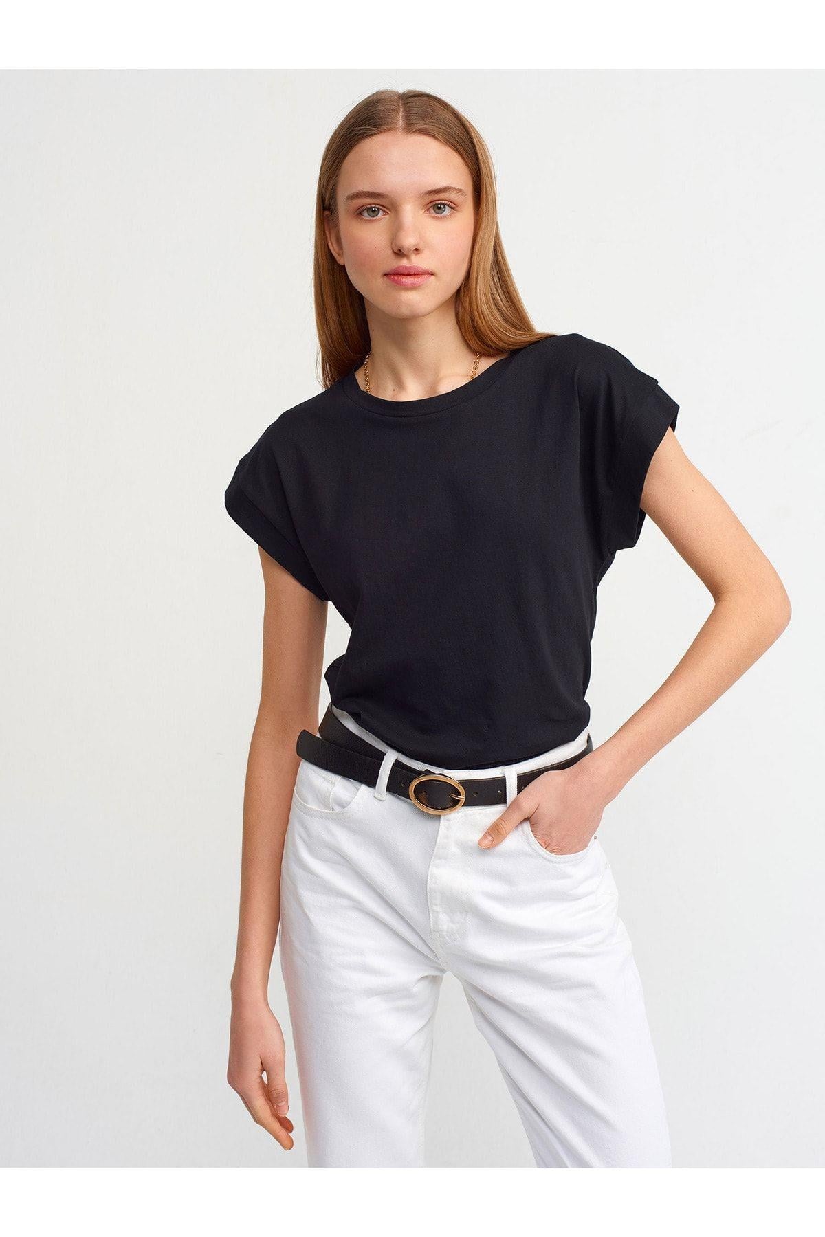 Dilvin Kadın Bisiklet Yaka Basic Penye T-shirt - 3504 - Dilvin - 101A03504
