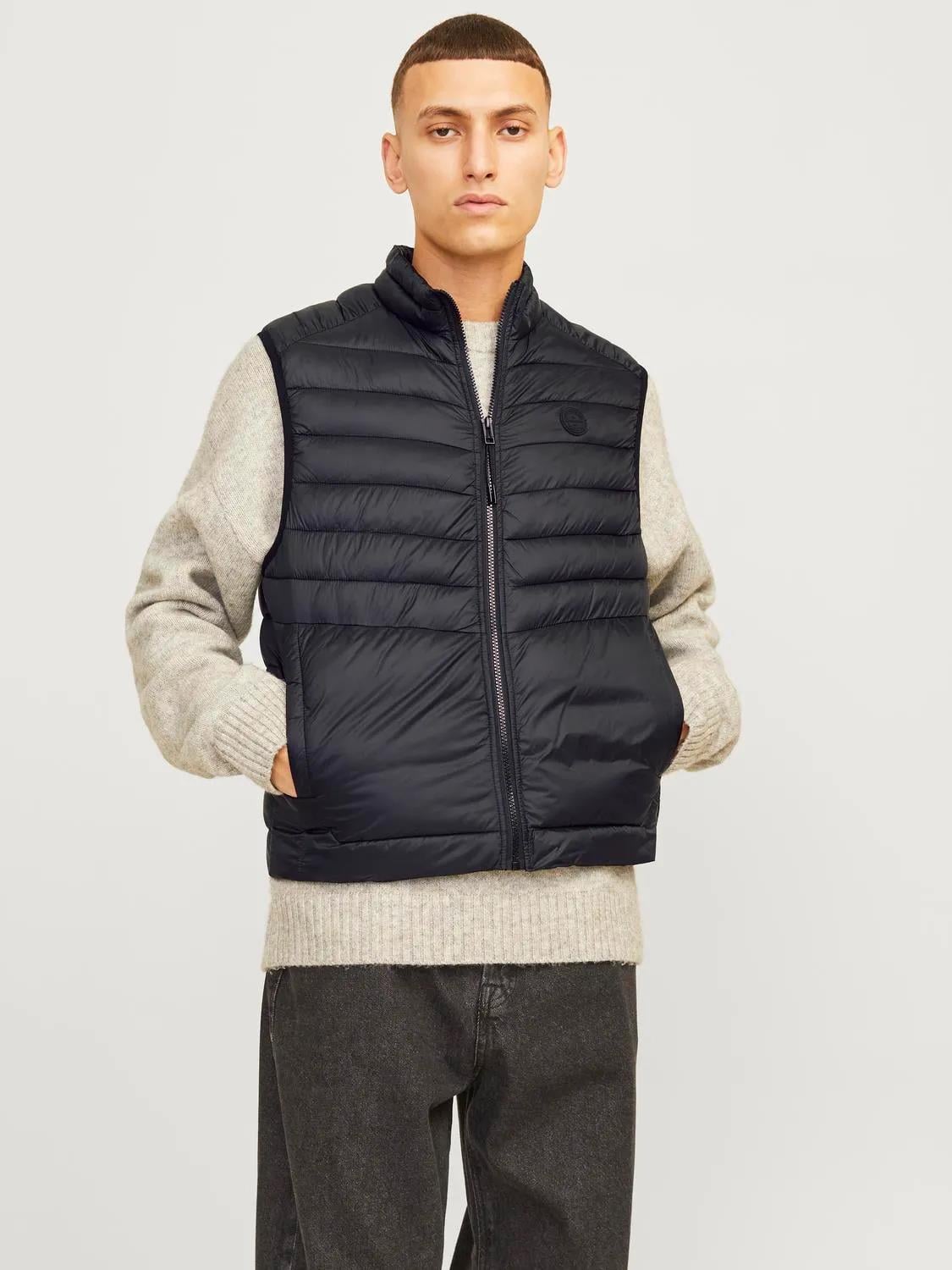 Jack & Jones Erkek Logo Detaylı Şişme Yelek - 12258457 - Jack & Jones - muk-12258457