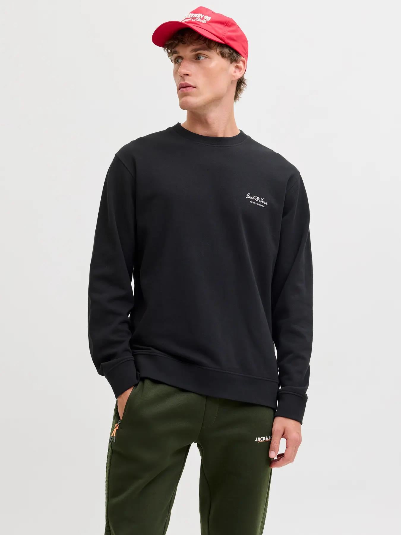 Jack & Jones Erkek Relaxed Fit Yuvarlak Yaka Siyah Sweatshirt - 12287995 - Jack & Jones - 12287995