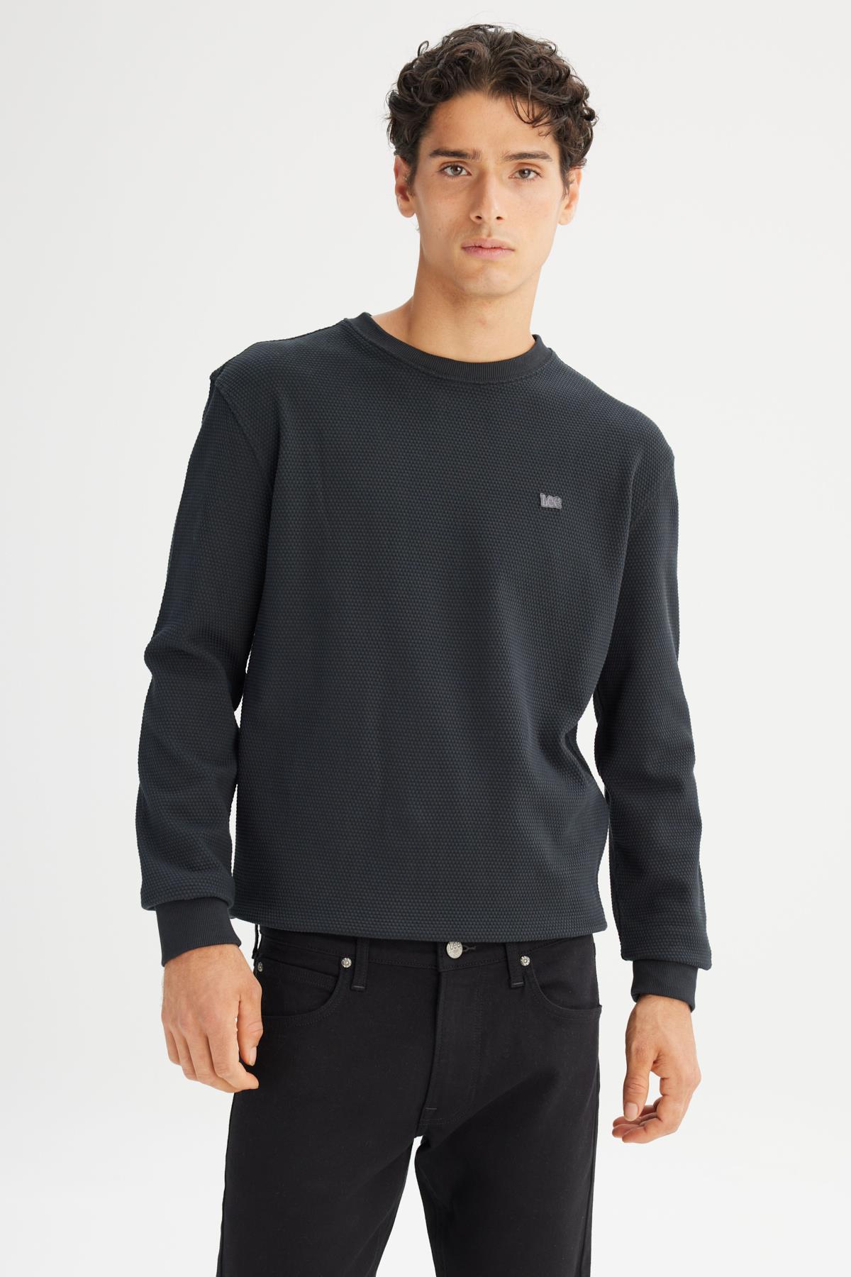 Lee Erkek Regular Fit Pamuklu Bisiklet Yaka Logo Detaylı Siyah Kazak - L2520367 - Lee - L2520367-2