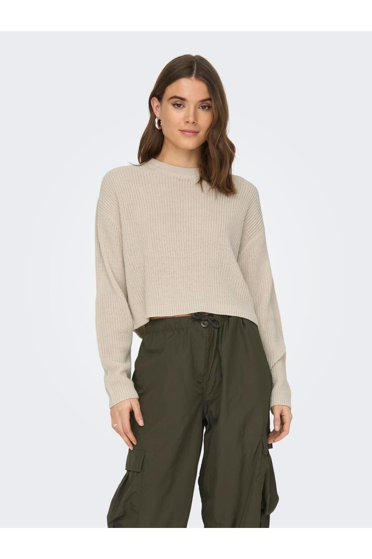 Only Kadın Düşük Omuzlu Crop Kazak - 15284453 - Only - TYCCE1184A38FB1042