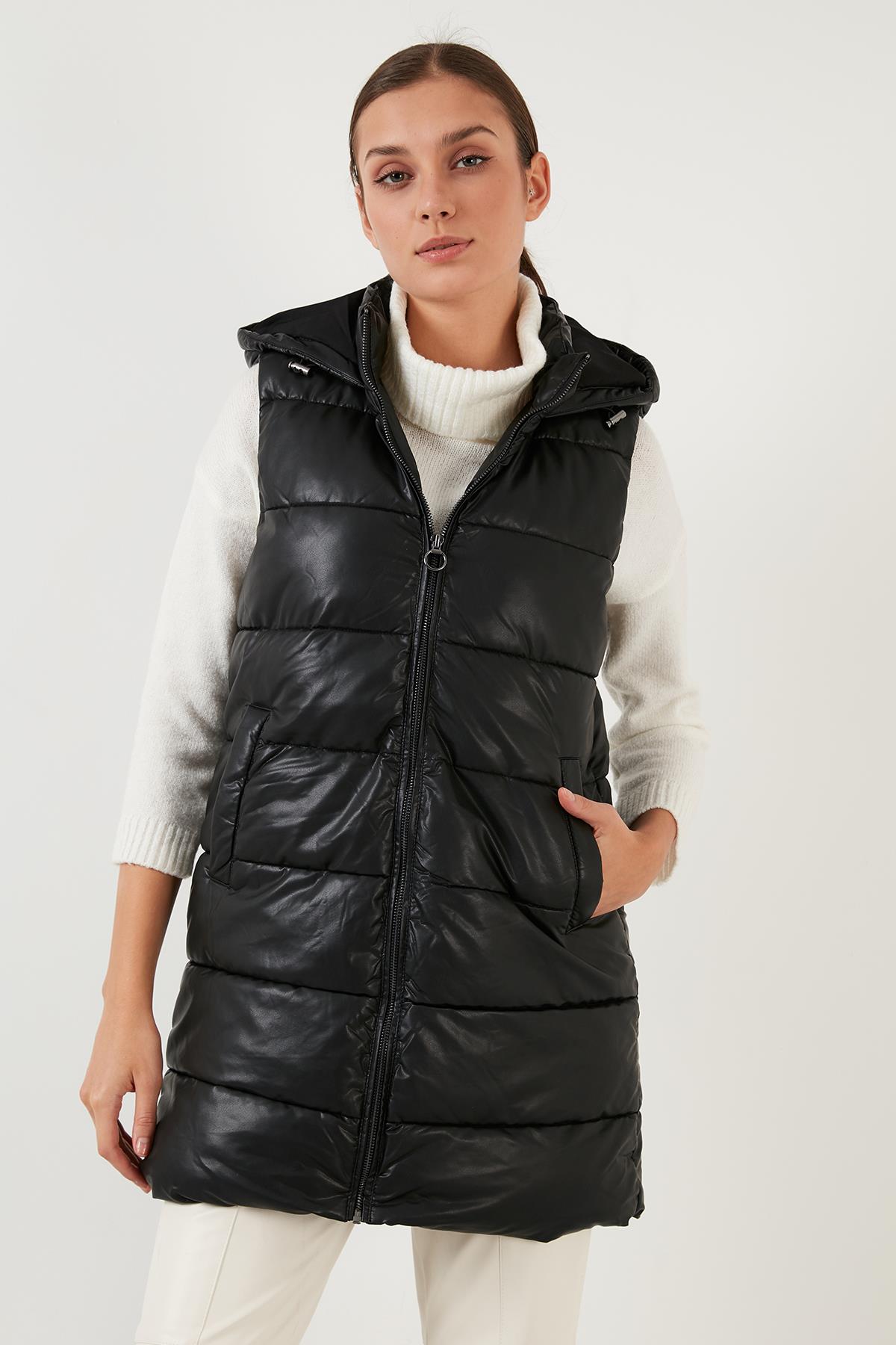 Only Kadın Onlanja Faux Leather Waistcoat Şişme Kadın Yelek - 15261497 Black - Only - 22KBONLYMNT0008