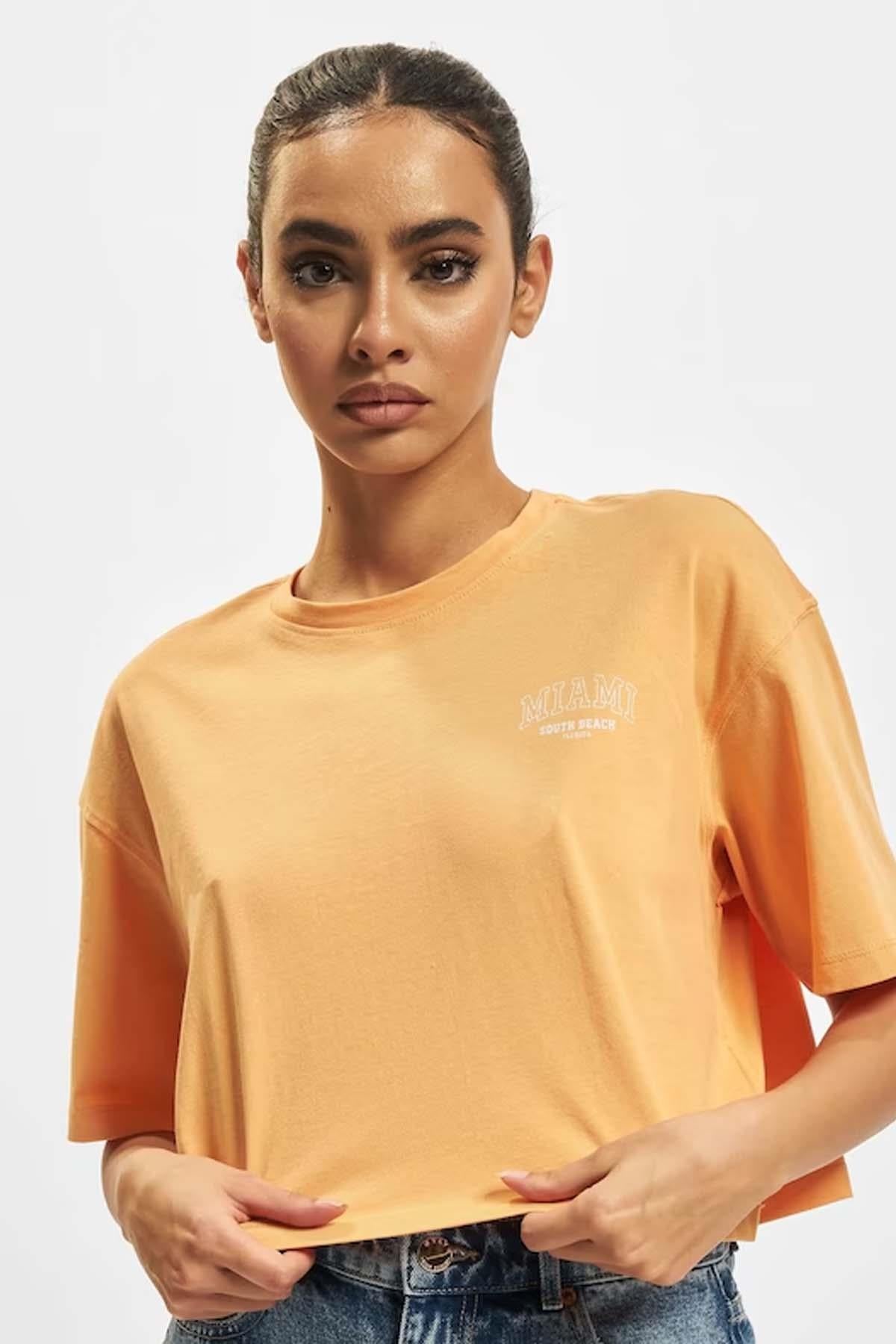 Only Kadın Renkli Crop T-Shirt - 15260935 - Only - 15260935