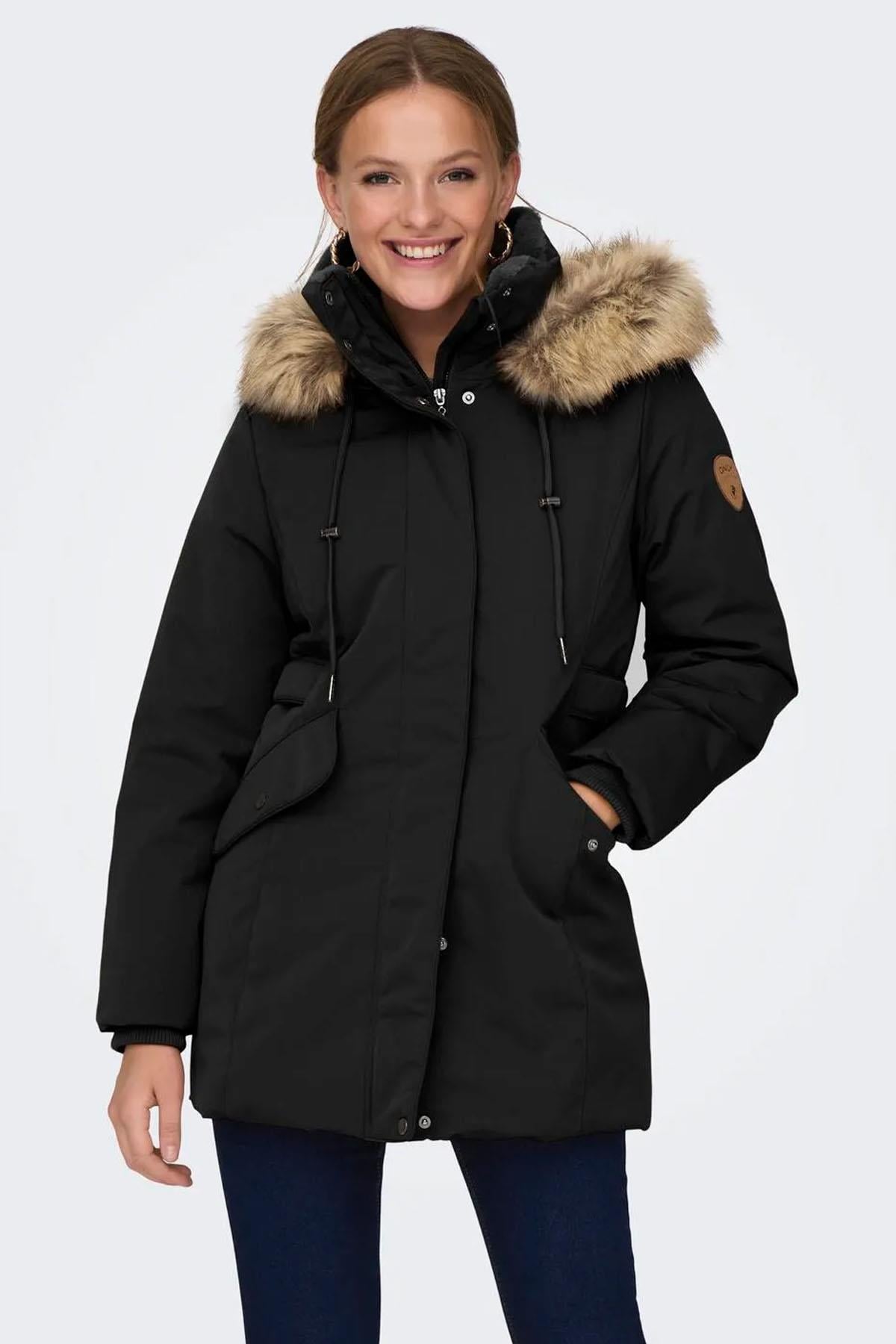 Only Kadın Suni Kürk Kapüşonlu Parka Mont - 15300627 - Only - 15300627