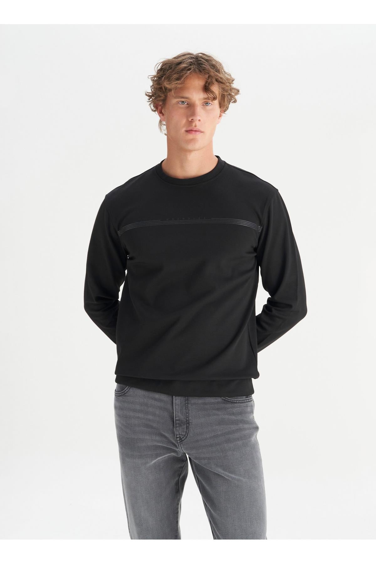 Wrangler Bisiklet Yaka Siyah Erkek Sweatshirt-W2520534001 - Wrangler - W2520534001