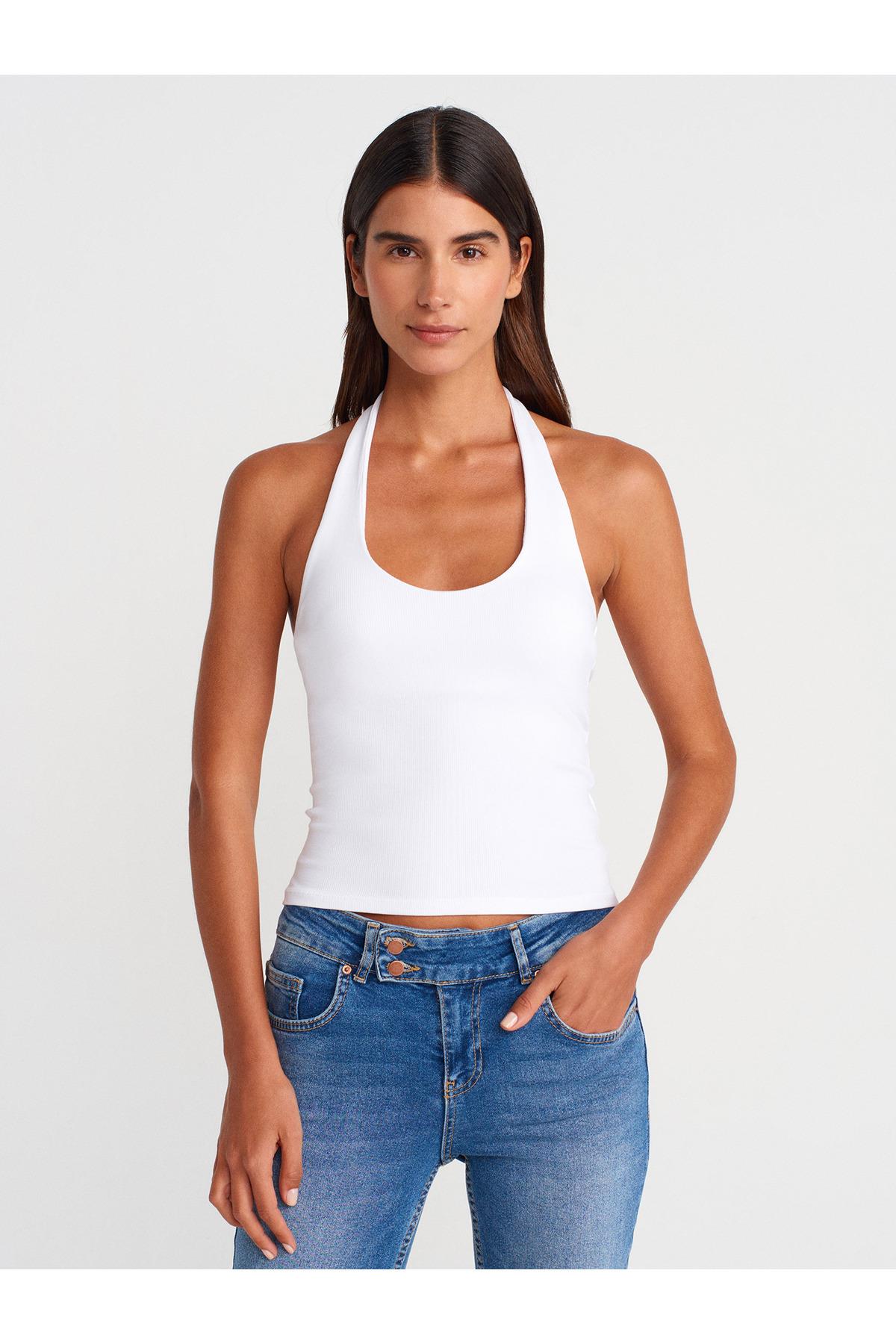 Dilvin Kadın Halter Yaka Sırtı Açık Beyaz Bluz - 101A21052 - Dilvin - 101A21052