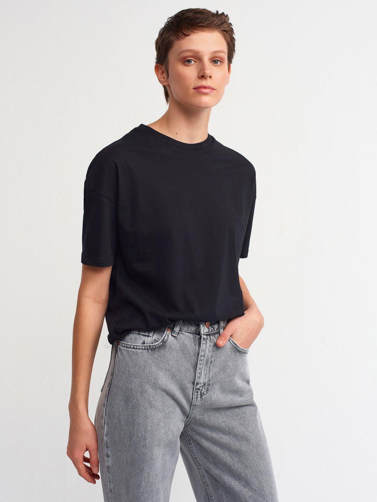 Dilvin Kadın Pamuklu Basic T-shirt - 3683 - Dilvin - 101A03683
