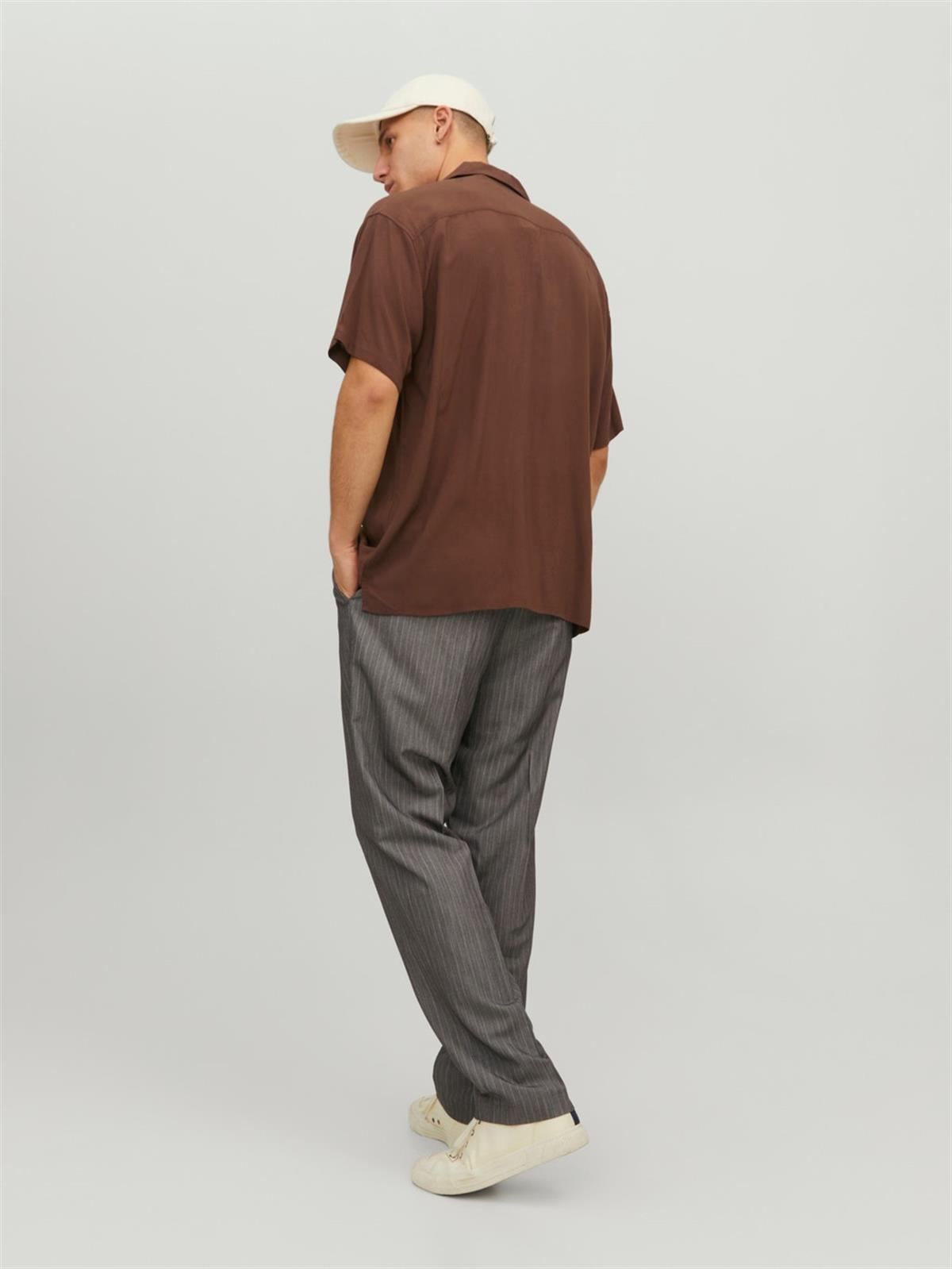 Jack & Jones Jornoah Erkek Relaxed Fit Erkek Kısa Kollu Gömlek 12228007 · 12