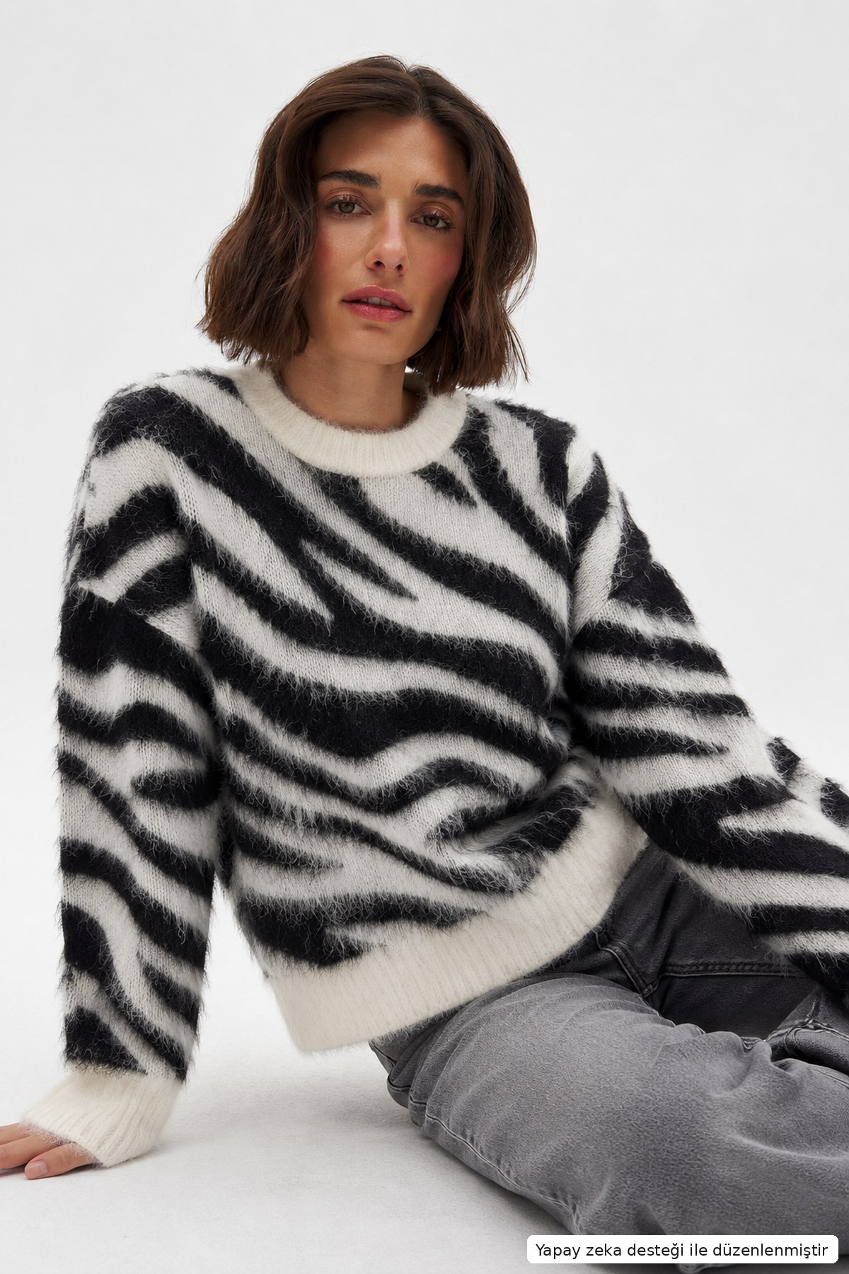 Layk Mayk Kadın Zebra Desenli Yumaş Kazak-00556967 - Layk Mayk - 00556967