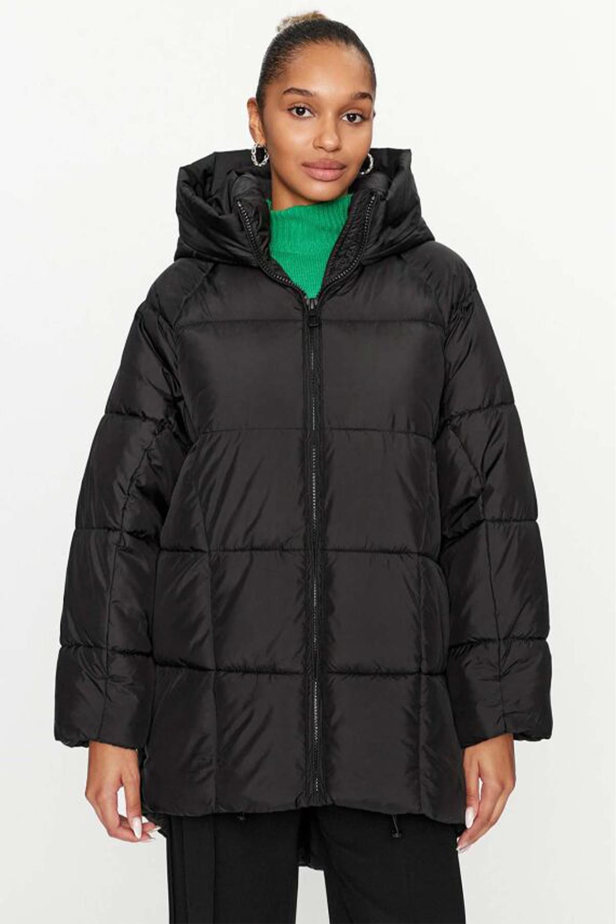 Only Asta Oversize Puffer Kadın Siyah Mont Parka 15293818