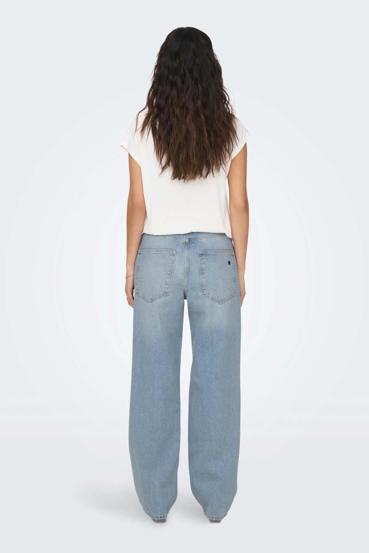 Only Kadın Düz Kalıp Jean Yırtık Kot Pantolon - 15282727 · 74