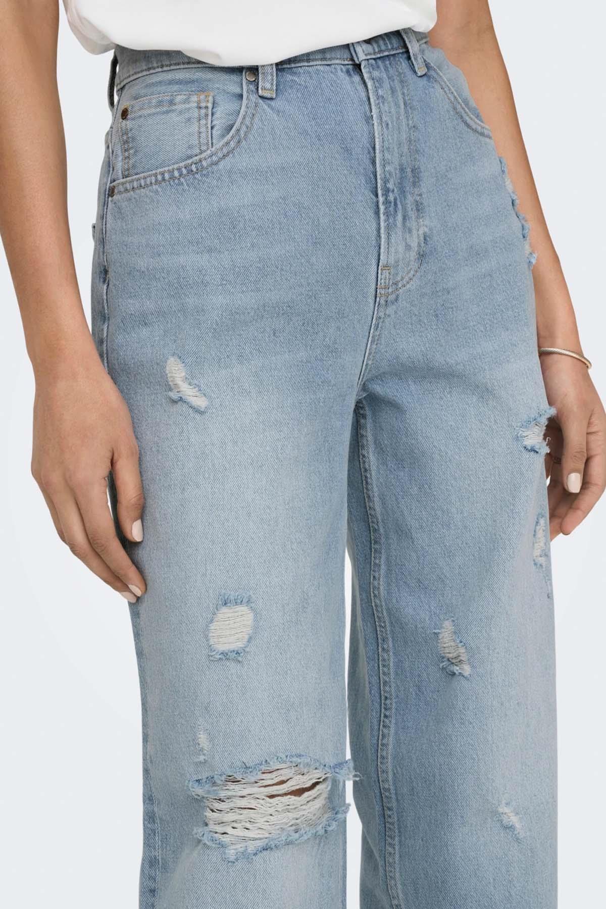 Only Kadın Düz Kalıp Jean Yırtık Kot Pantolon - 15282727 · 48