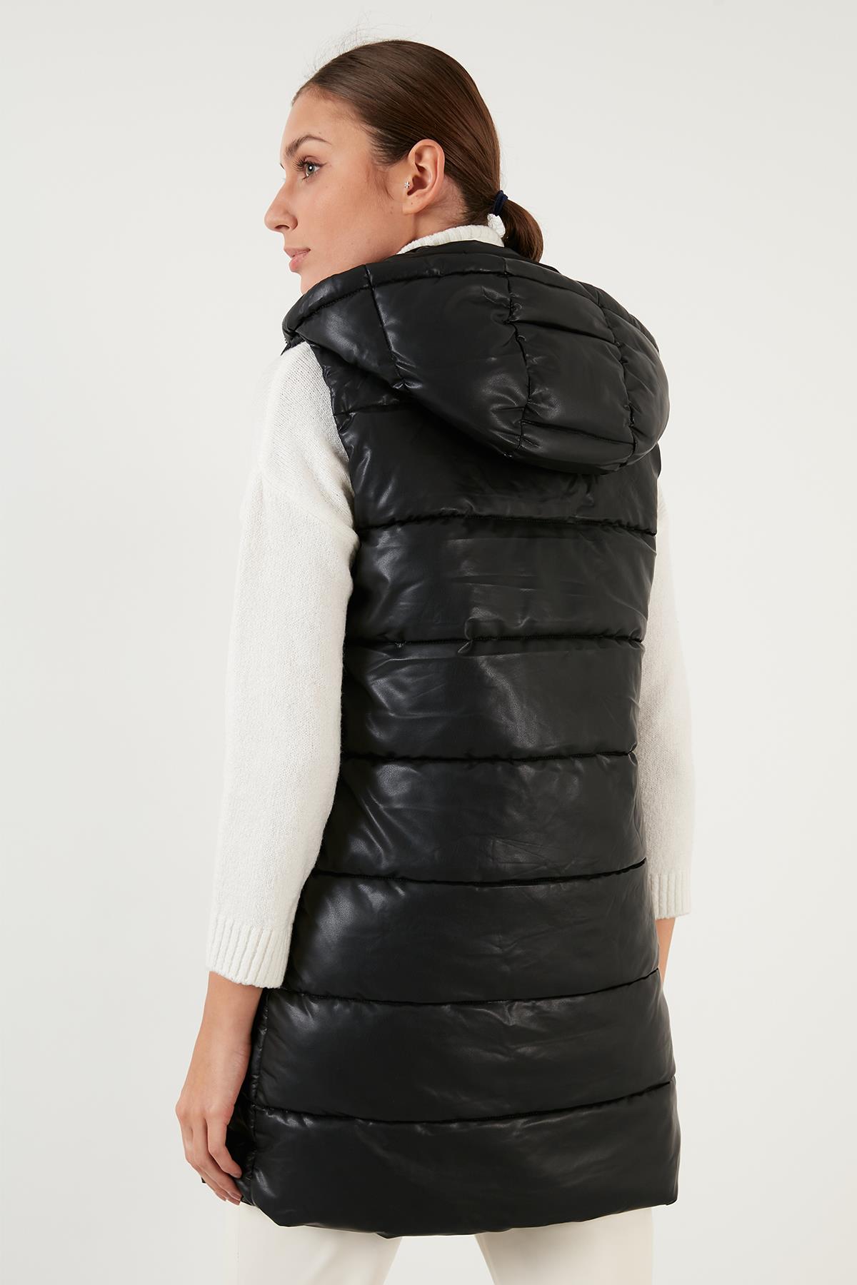 Only Kadın Onlanja Faux Leather Waistcoat Şişme Kadın Yelek - 15261497 Black · 17
