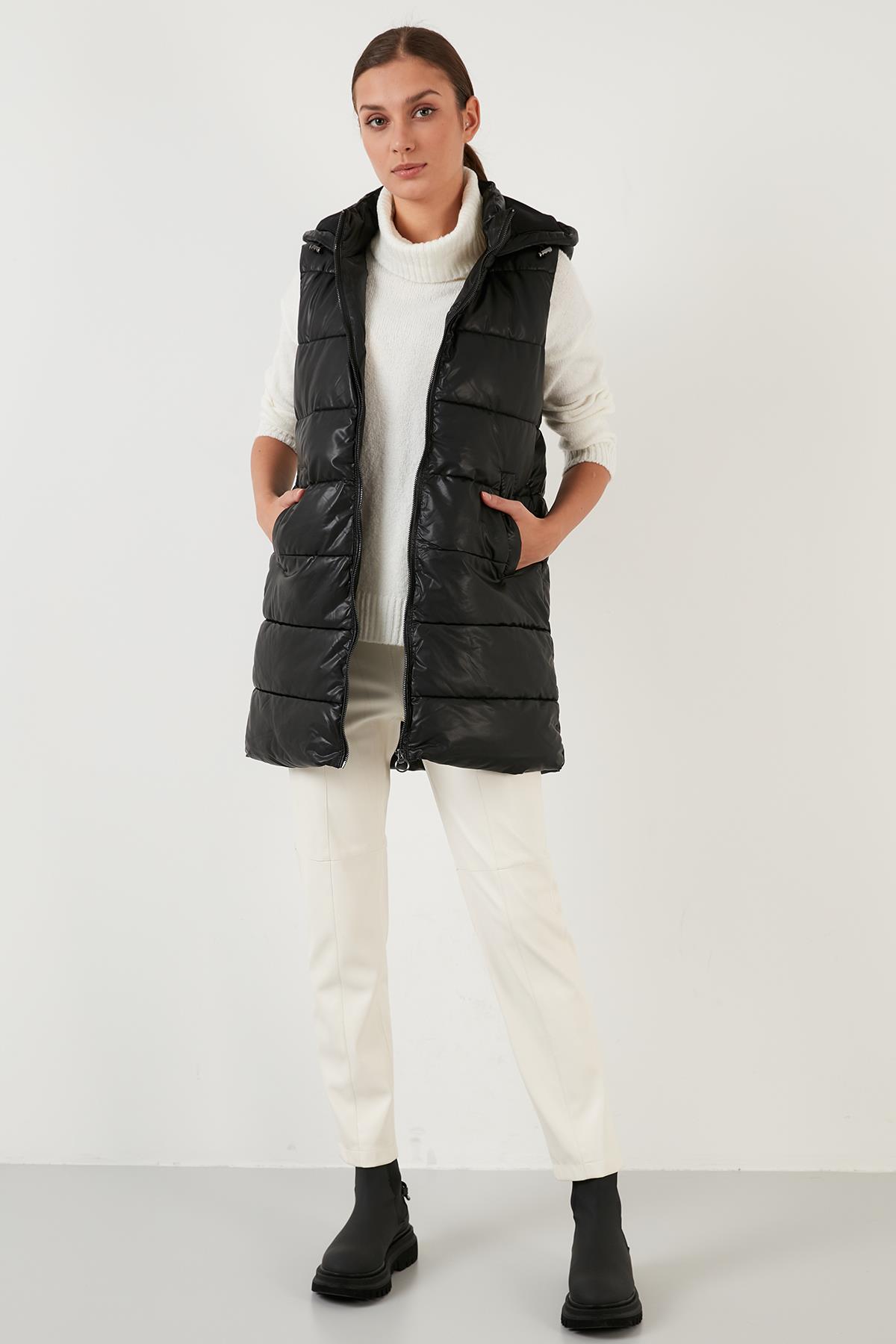 Only Kadın Onlanja Faux Leather Waistcoat Şişme Kadın Yelek - 15261497 Black · 14