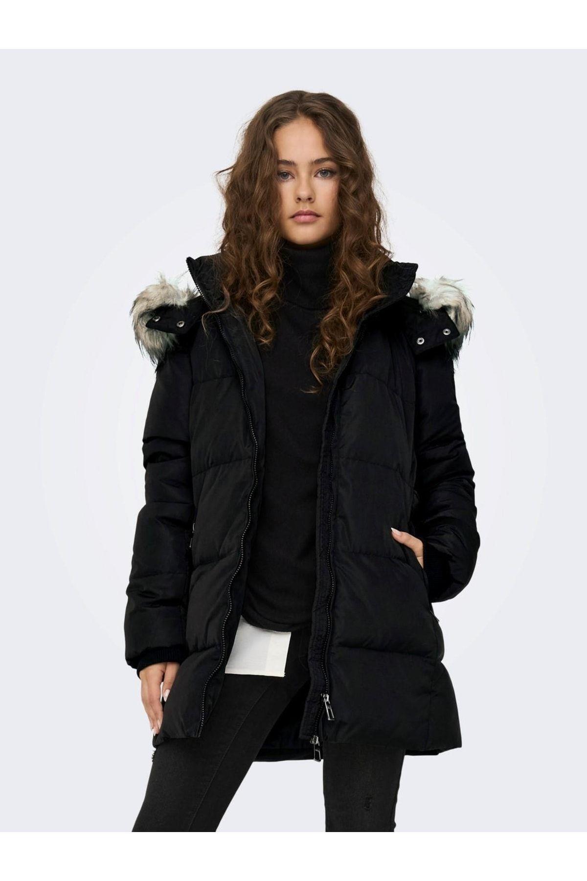 Only Kadın OnlyOnlrhoda Kürk Kapüşonlu Mont - 15270608 - Only - 15270608