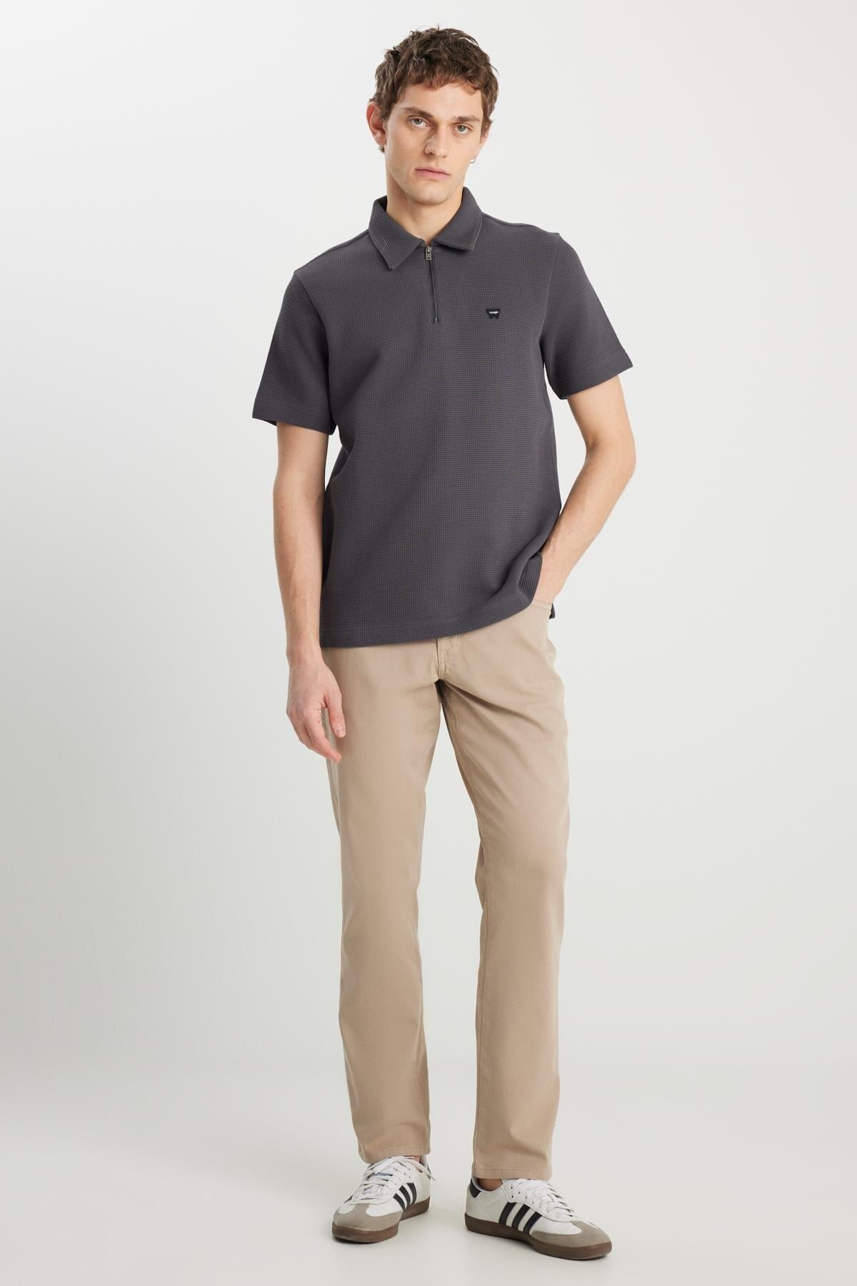 Wrangler Erkek Straight Fit Düz Paça Bej Pantolon - W1218646344 - Wrangler - TYC5314F7C3F06F55412F4800