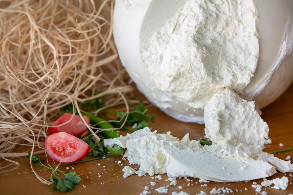 AZ TUZLU ERZİNCAN TULUM PEYNİRİ (1 KG)