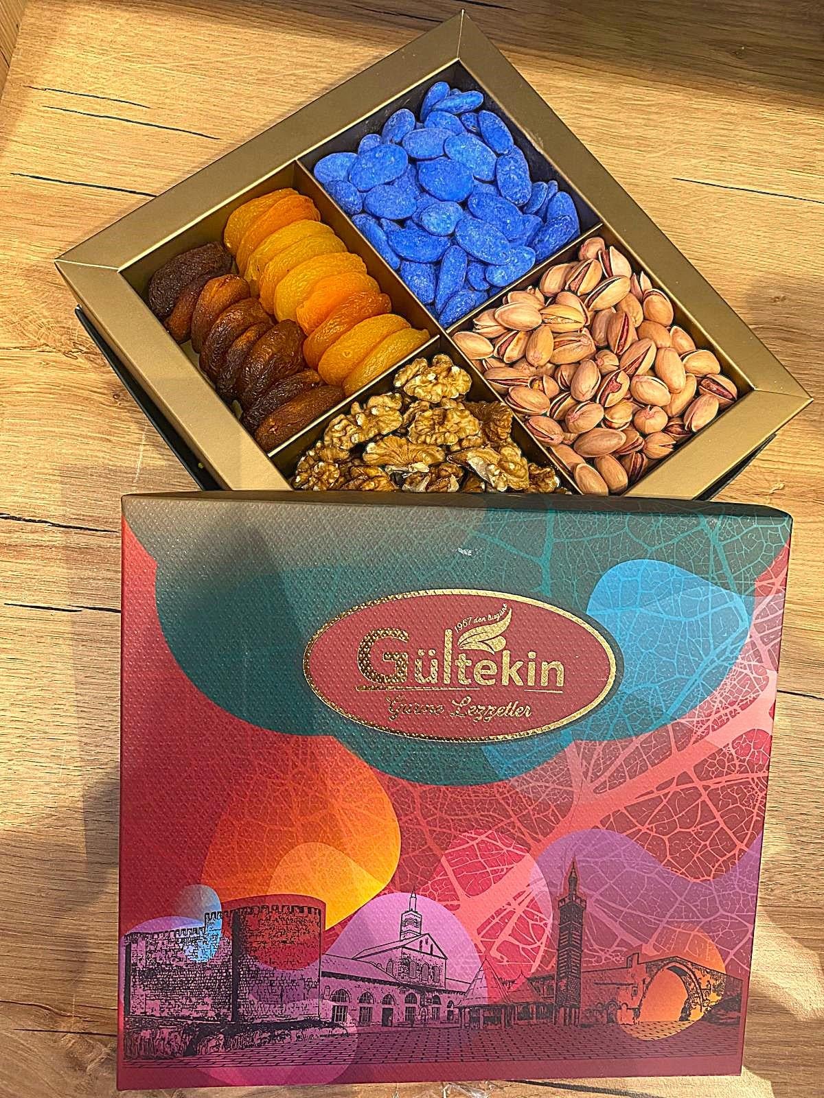 GÜLTEKİN HEDİYE KUTUSU 600 GR
