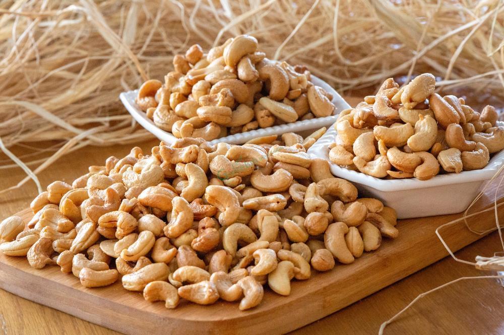 KAJU KAVRULMUŞ 500 GR