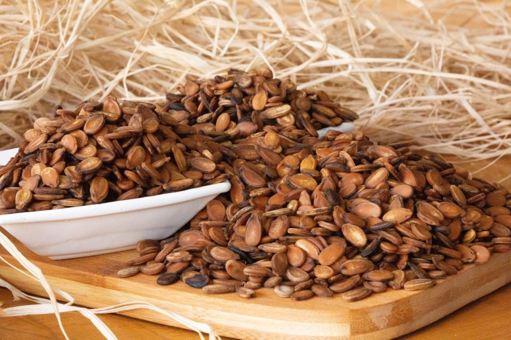 KARPUZ ÇEKİRDEK (1 KG) (ISLAK)