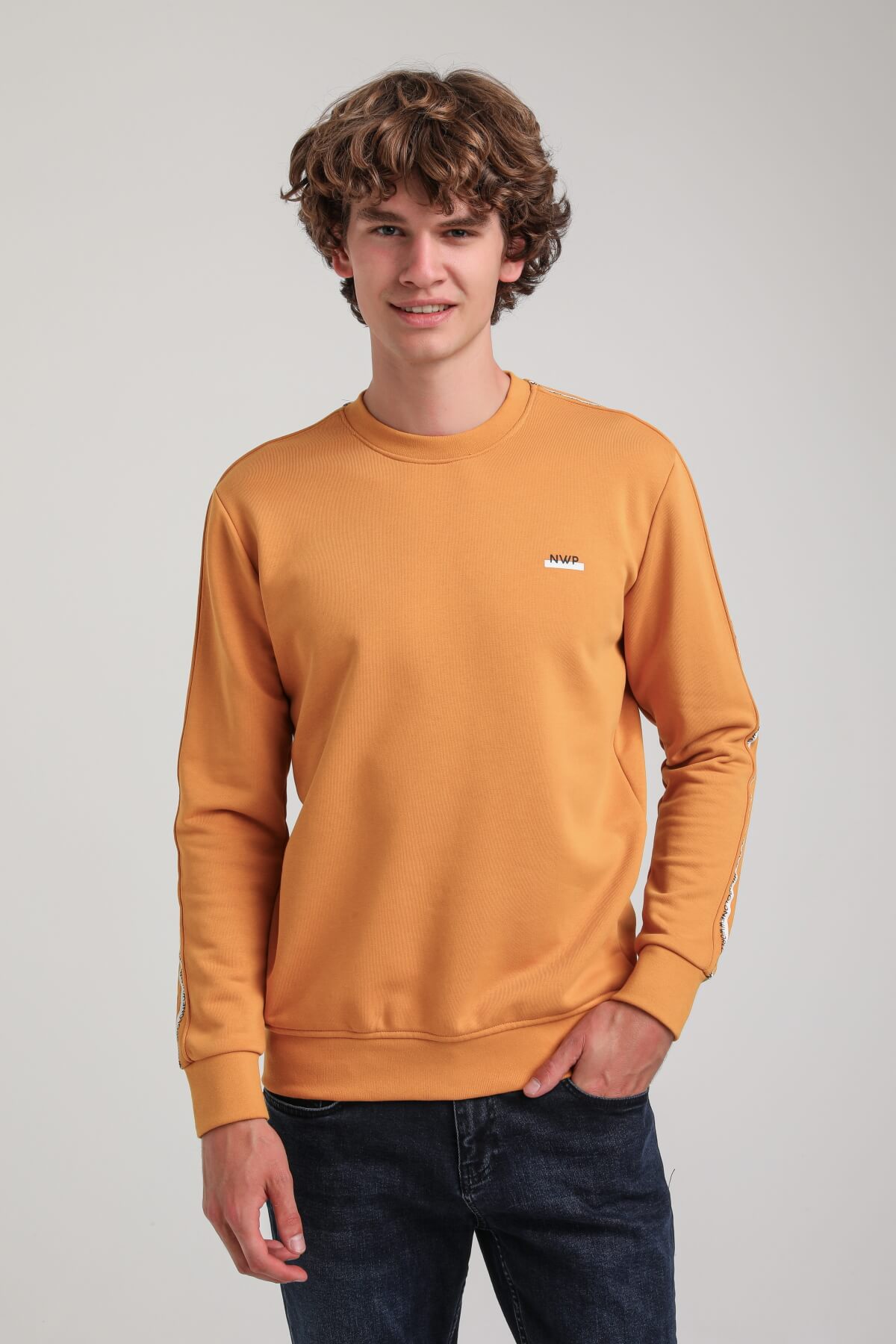 Bisiklet Yaka Hardal Slim Fit Sweatshirt 23FWM60145