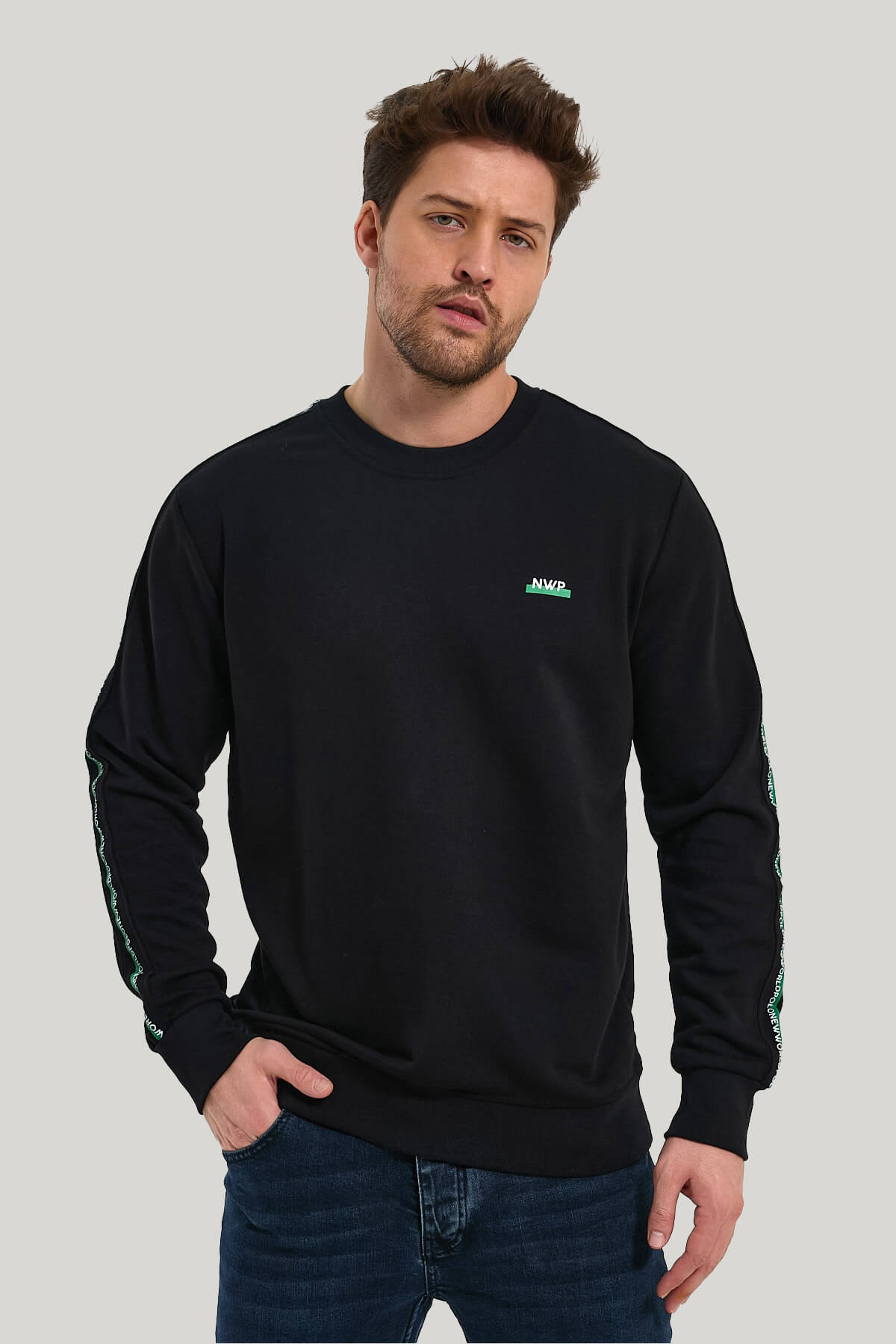 Bisiklet Yaka Siyah Slim Fit Sweatshirt 23FWM60145