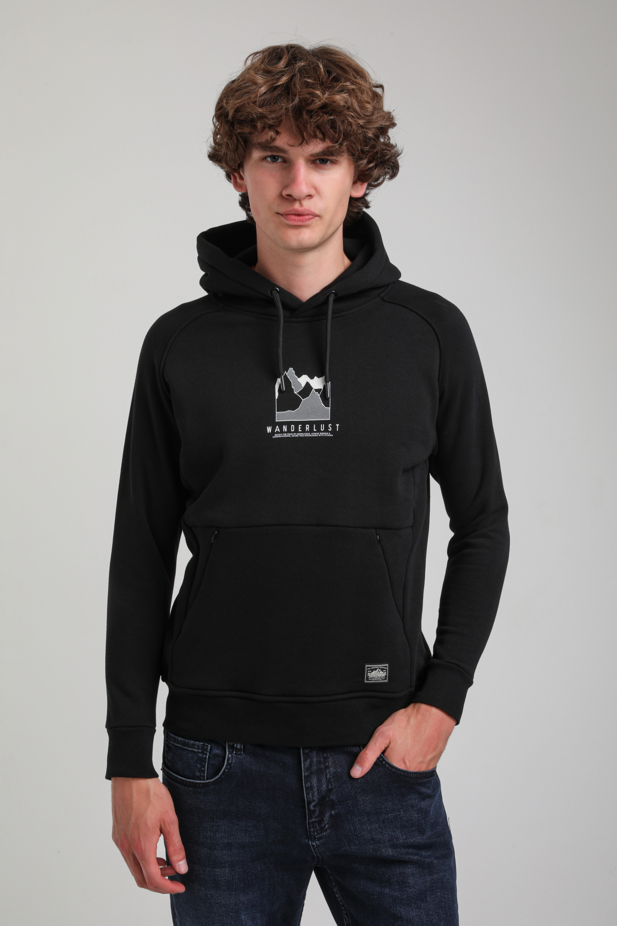 Kapüşonlu Siyah Slim Fit Hoodie 23FWM64042