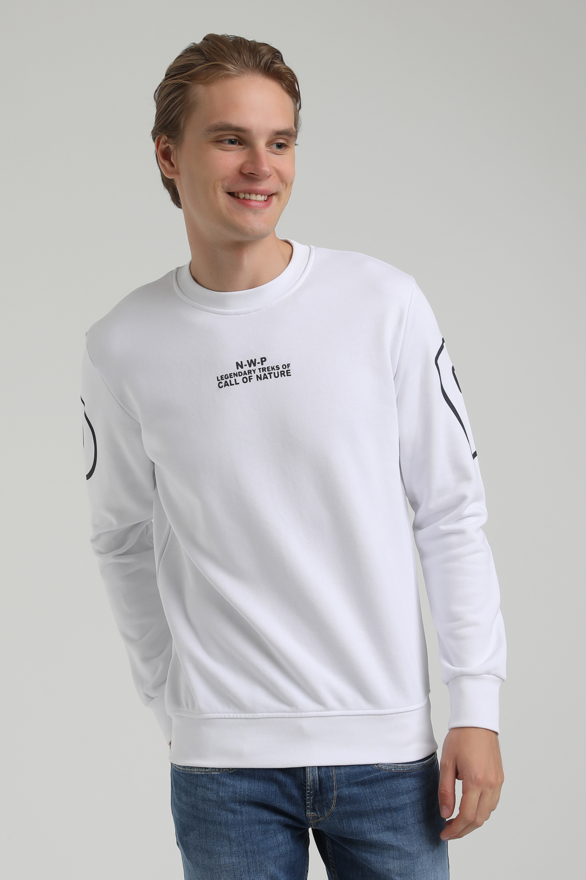 New World Polo Bisiklet Yaka Beyaz Regular Sweatshirt 22FWM60126