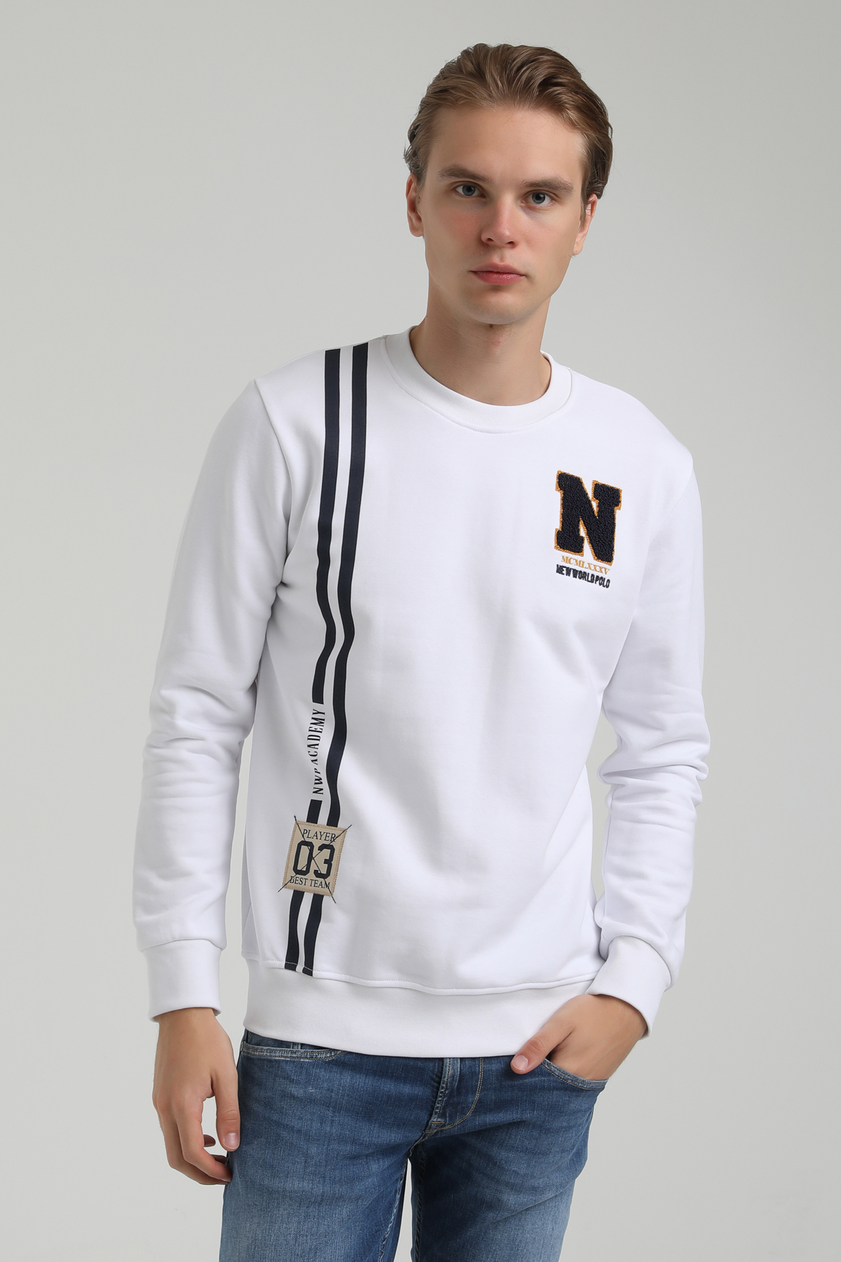 New World Polo Bisiklet Yaka Beyaz Regular Sweatshirt 22FWM60140