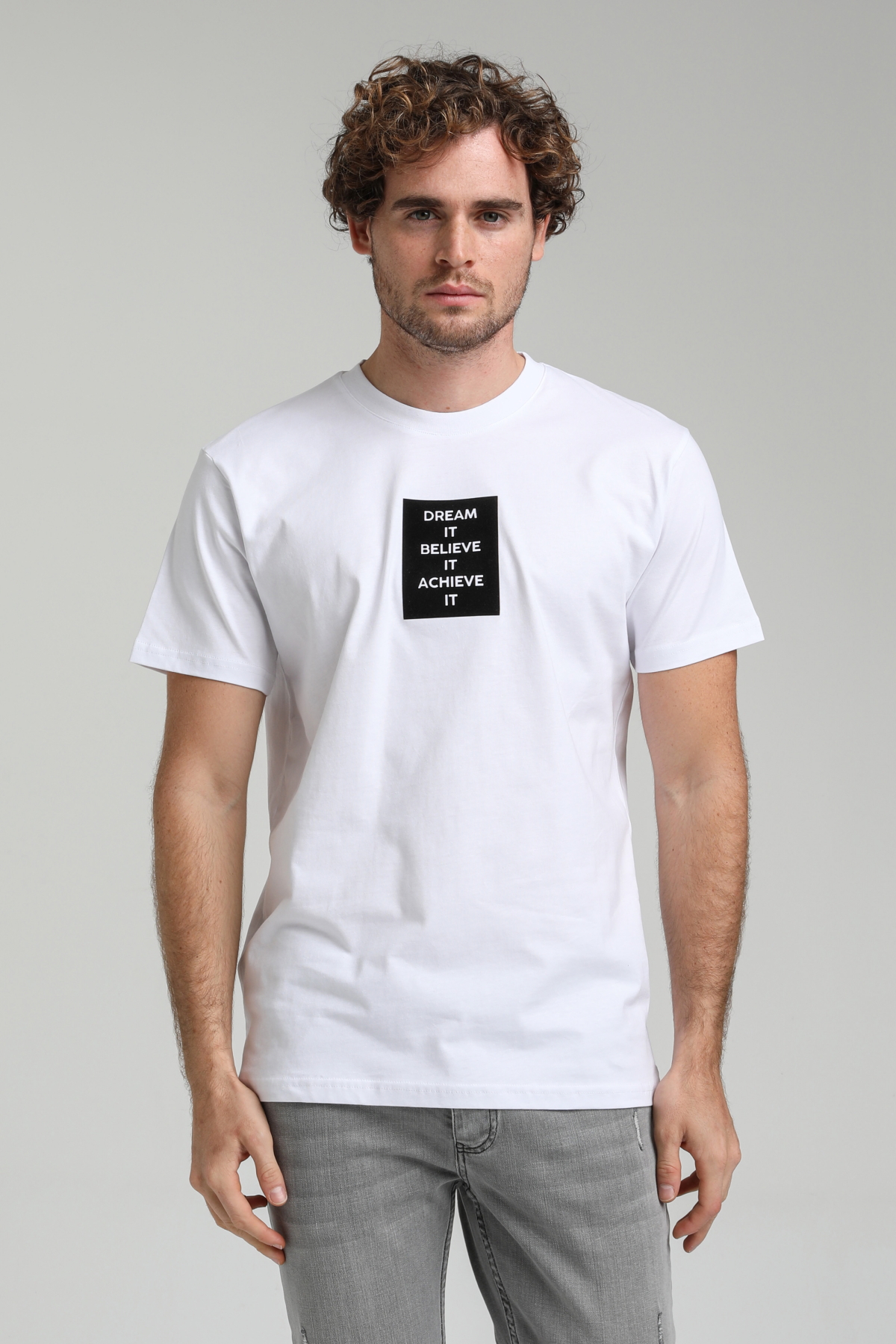 New World Polo Bisiklet Yaka Beyaz Slim Fit Tişört 23SSM20288