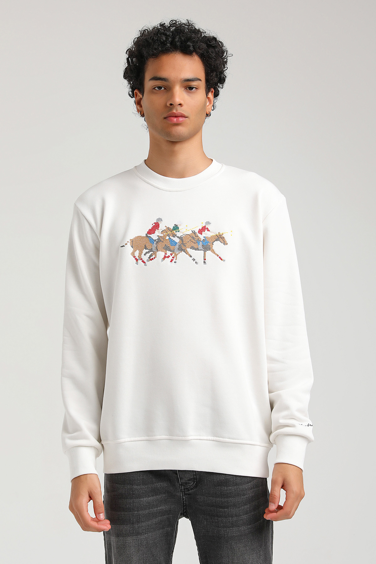 New World Polo Bisiklet Yaka Ekru Regular Custom Sweatshirt 23FWM60144