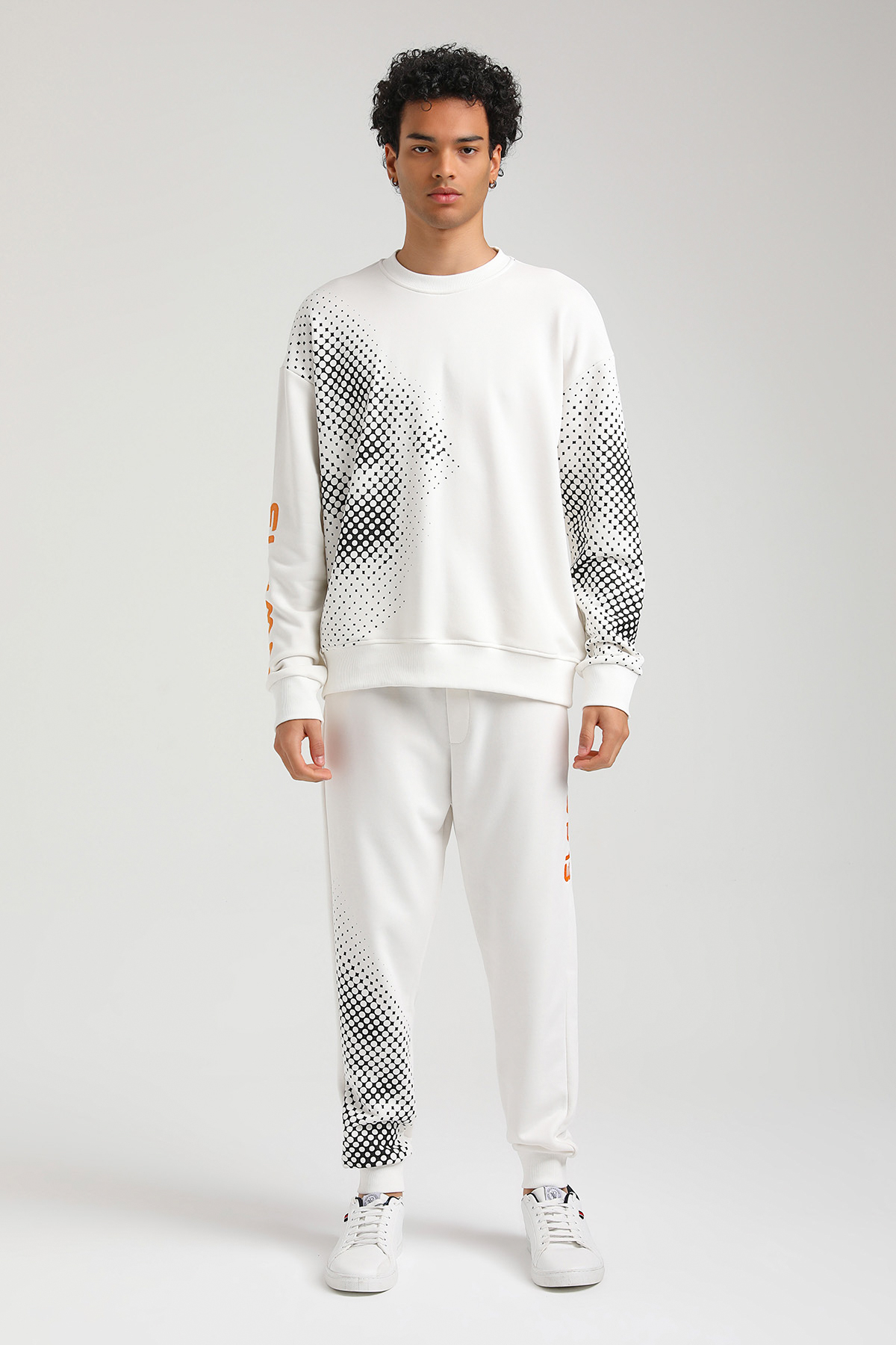 New World Polo Bisiklet Yaka Ekru Slim Fit Sweatshirt 23FWM60157