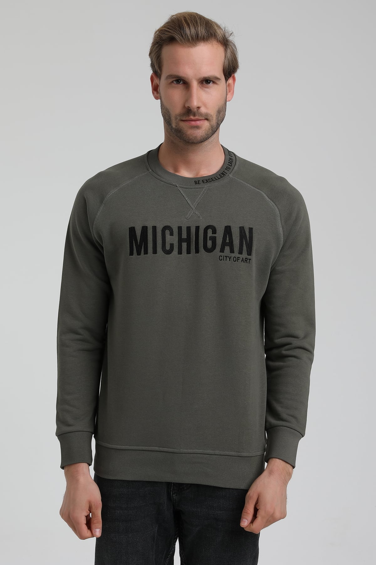 New World Polo Bisiklet Yaka Haki Slim Fit Sweatshirt 22FWM60135