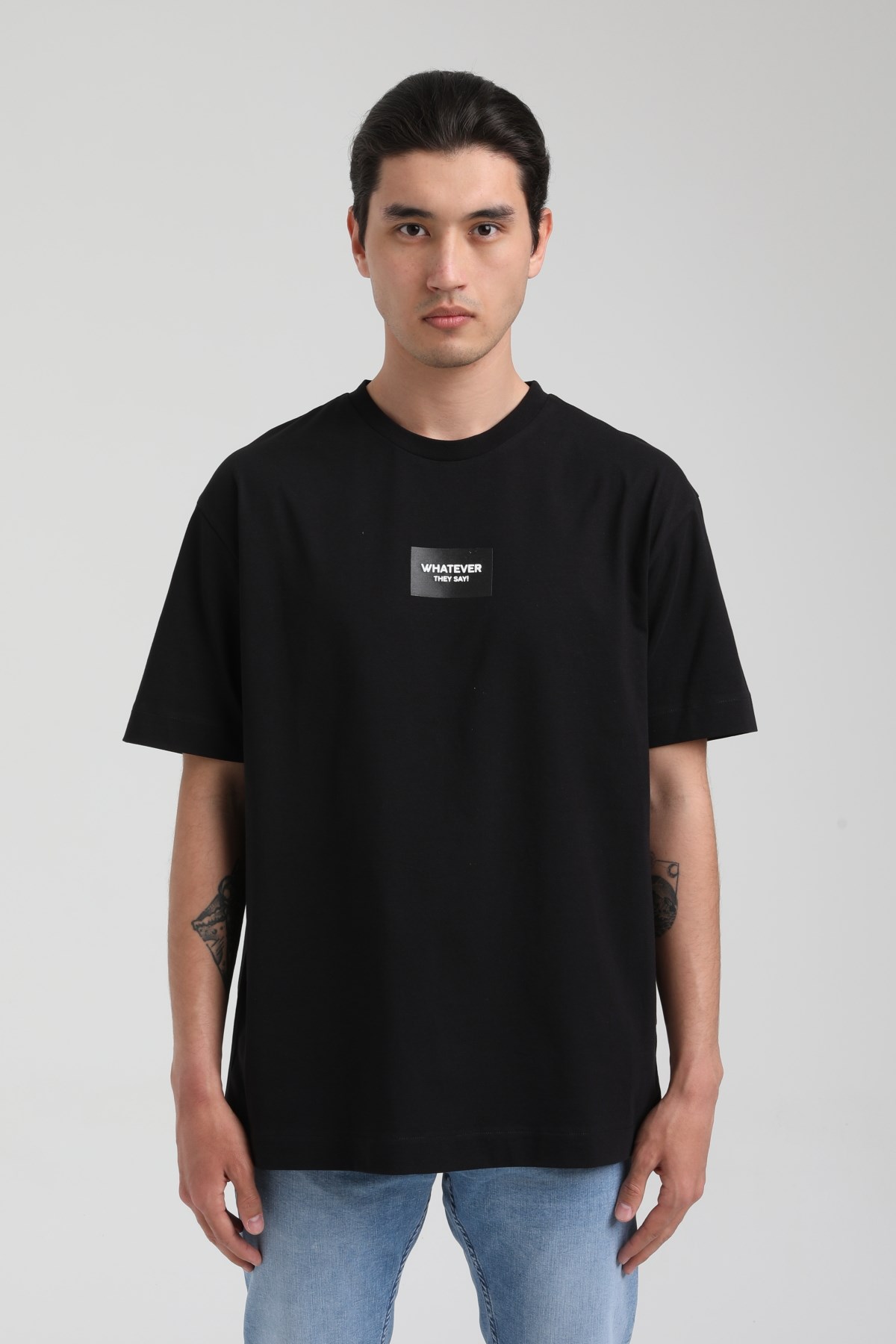 New World Polo Bisiklet Yaka Siyah Oversize Baskılı T-Shirt 21SSM20231