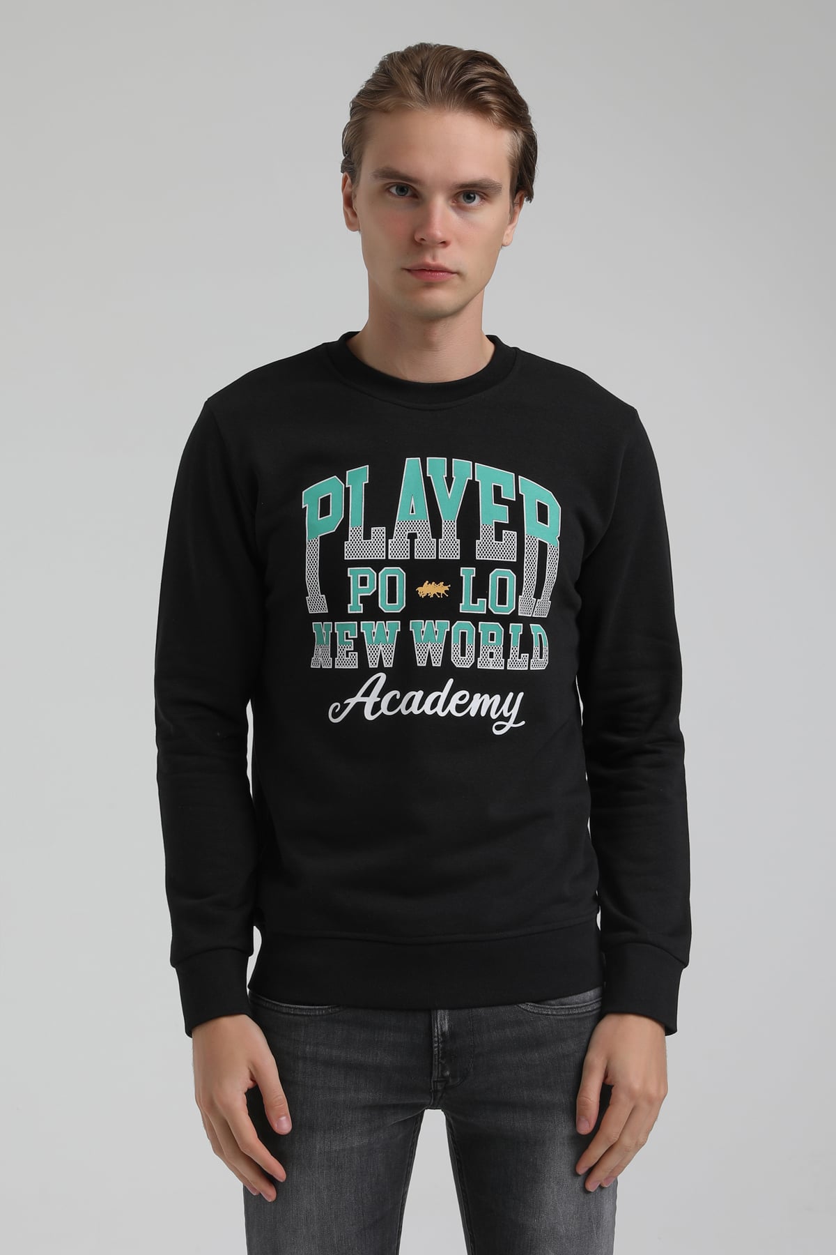 New World Polo Bisiklet Yaka Siyah Regular Sweatshirt 22FWM60137
