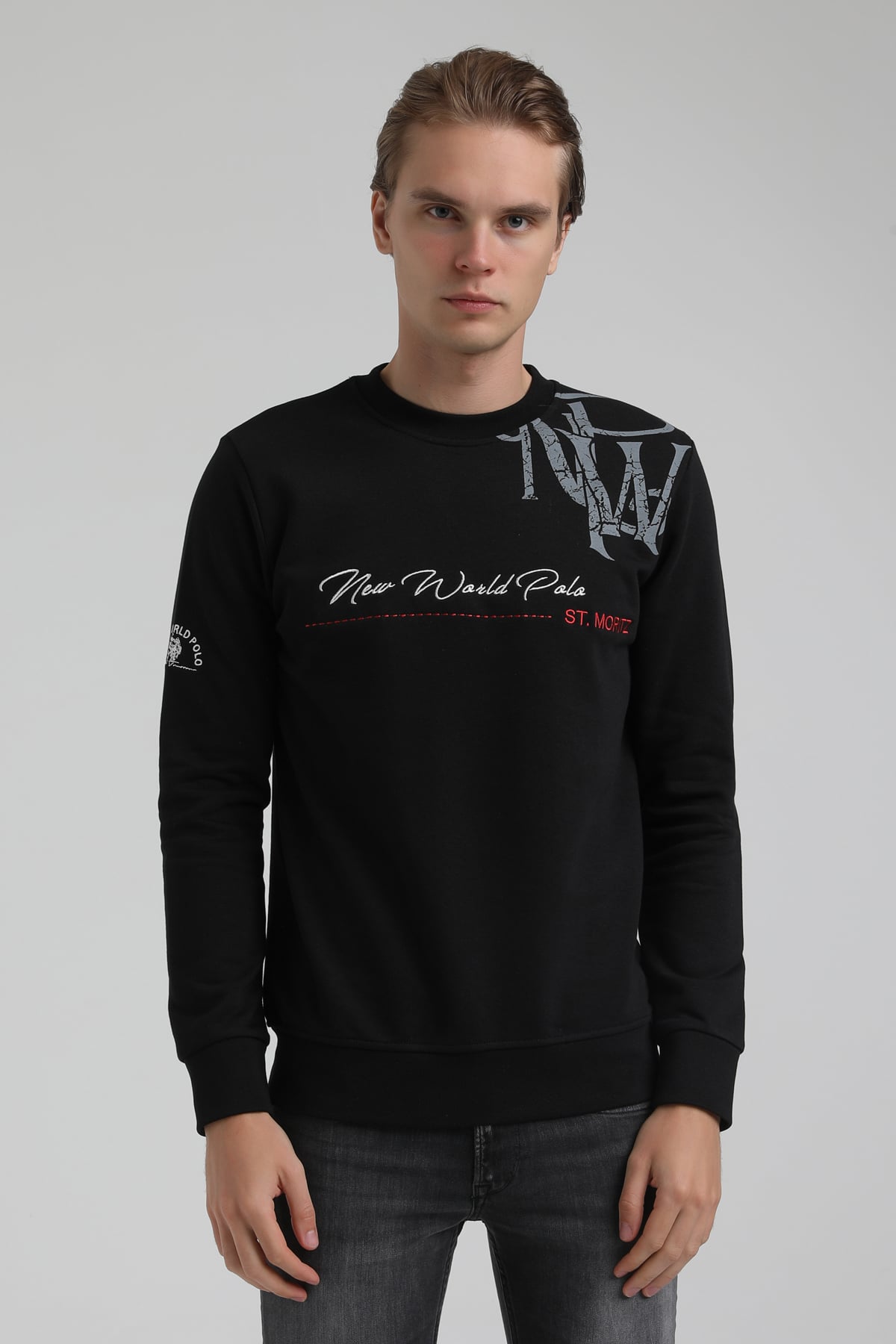 New World Polo Bisiklet Yaka Siyah Regular Sweatshirt 22FWM60139