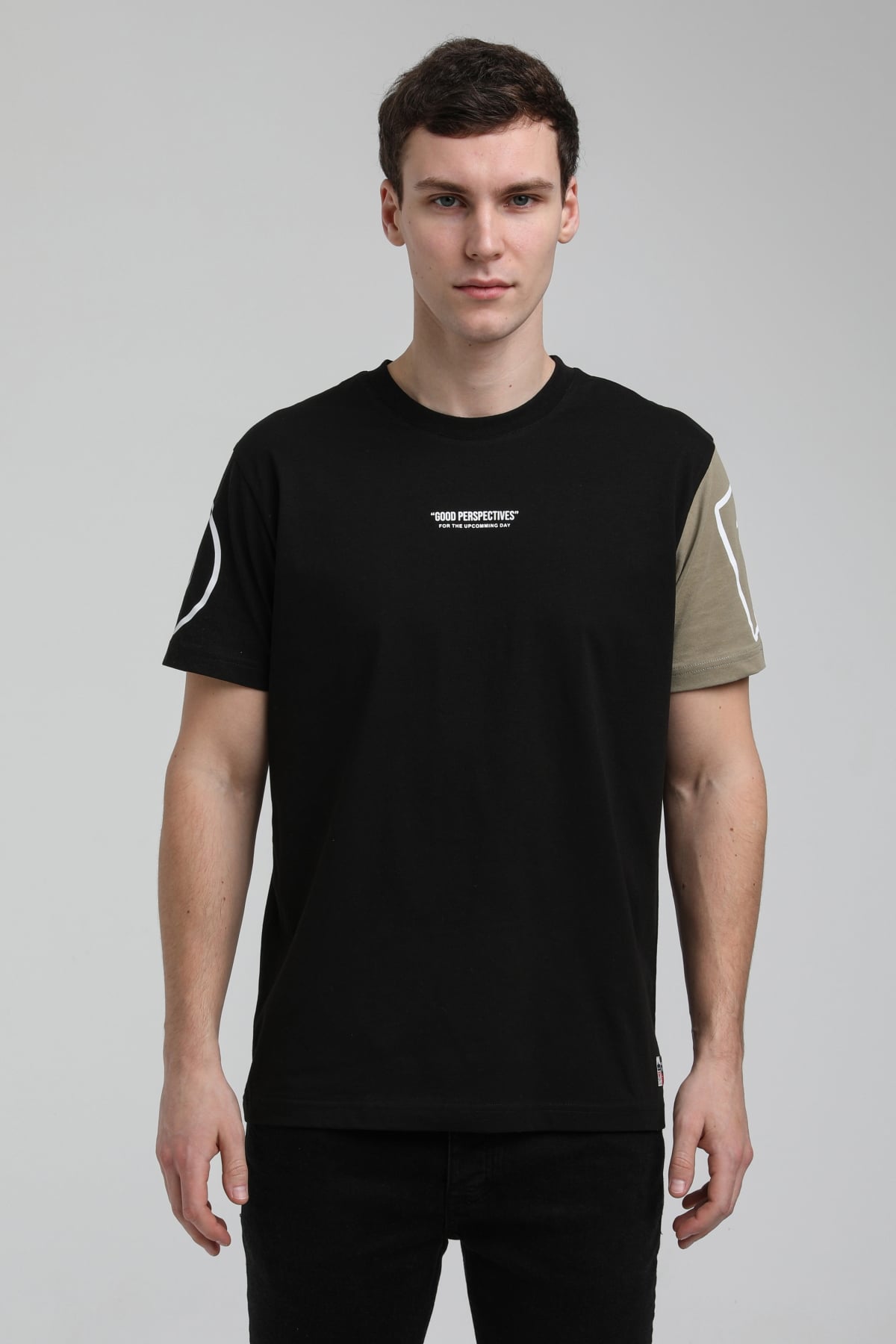 New World Polo Bisiklet Yaka Siyah Slim Fit Tişört 23SSM20326