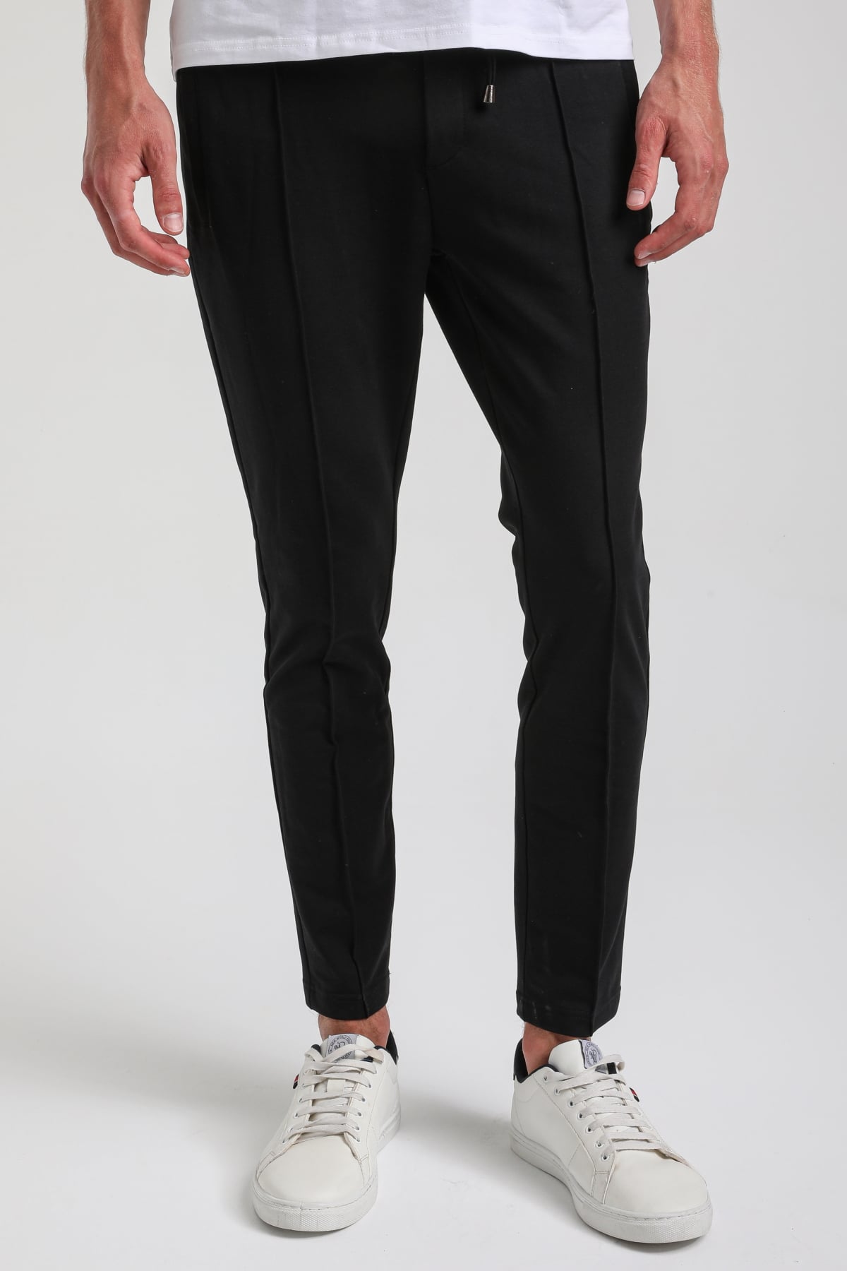 Pantolon Siyah Slim Fit Pantolon 24SSM40004